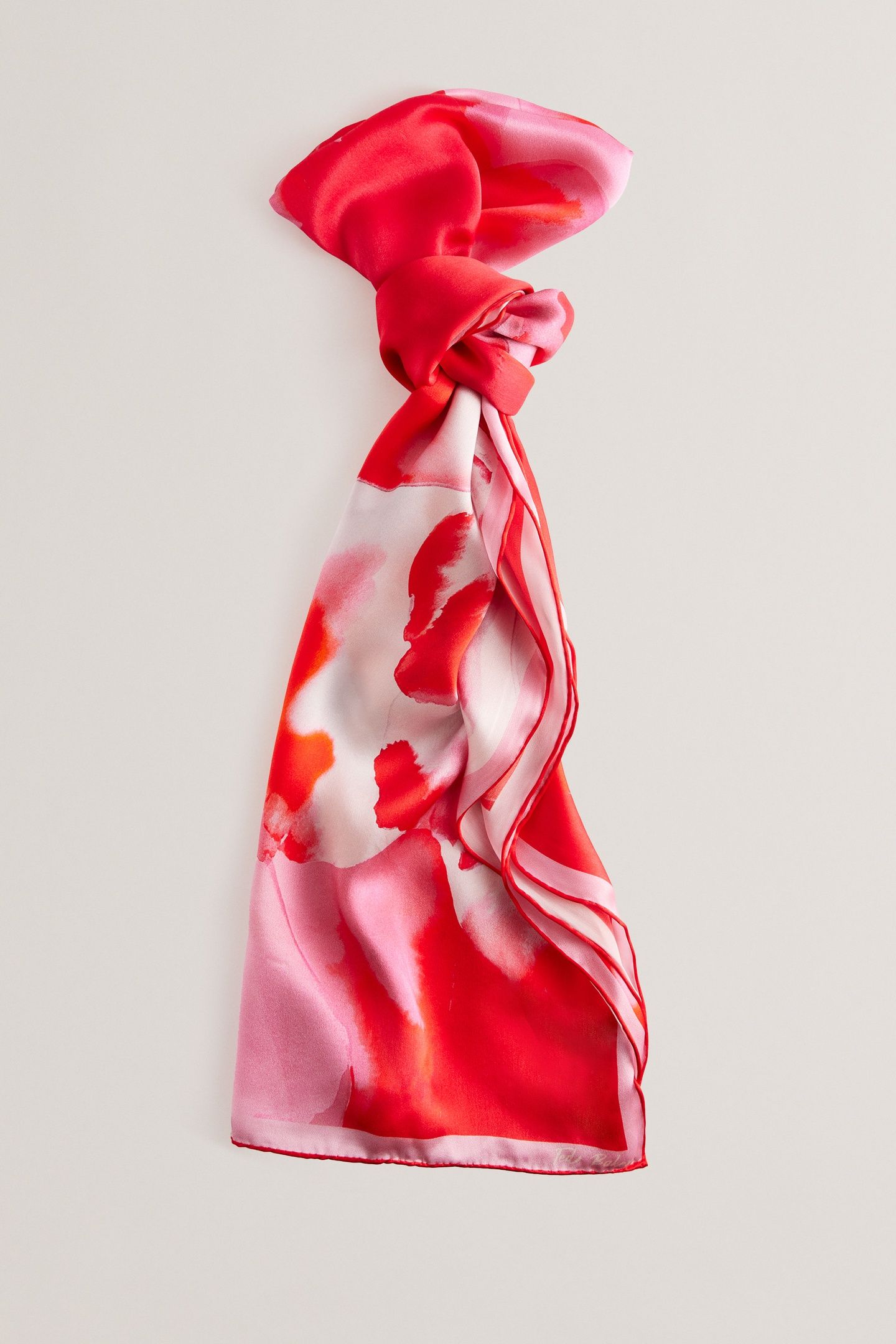 KELIIAE FLOWER PRINTED LONG SILK SCARF RED 1