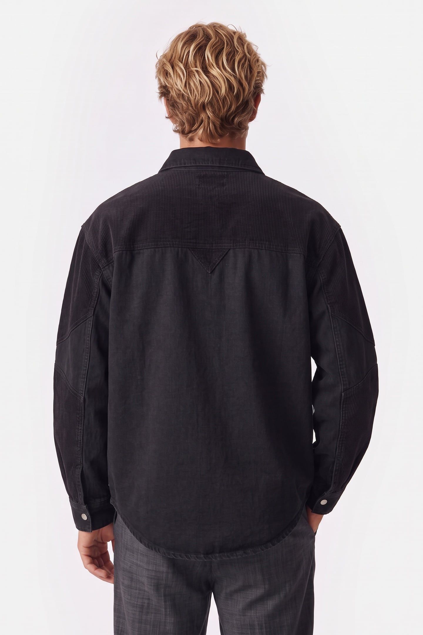 REGINESPE SHIRT BLACK 2