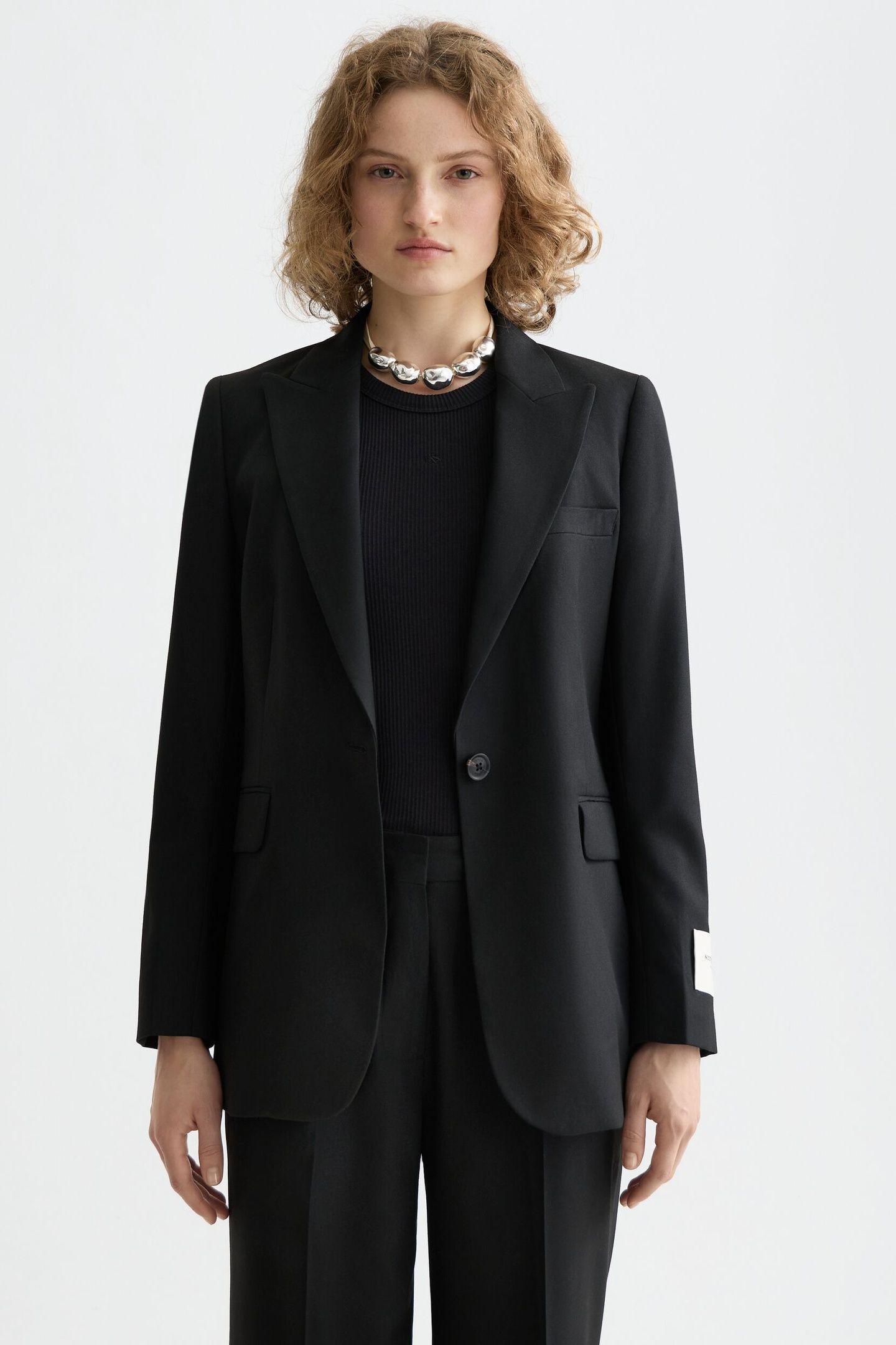 SB FITTED BLAZER BLACK 1