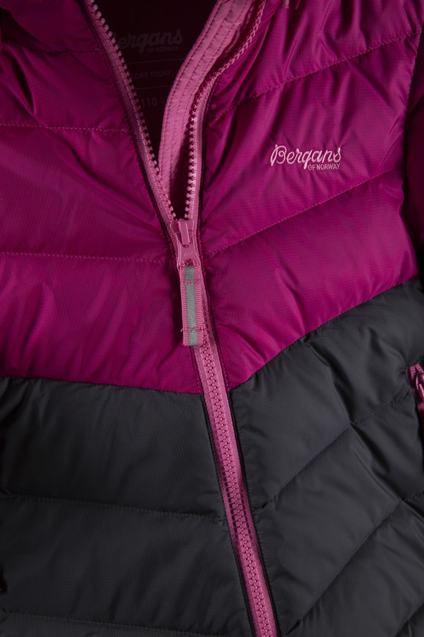 BISMO DOWN KIDS JACKET PURPLE/SOLID CHARCOAL/IBIS ROSE 4