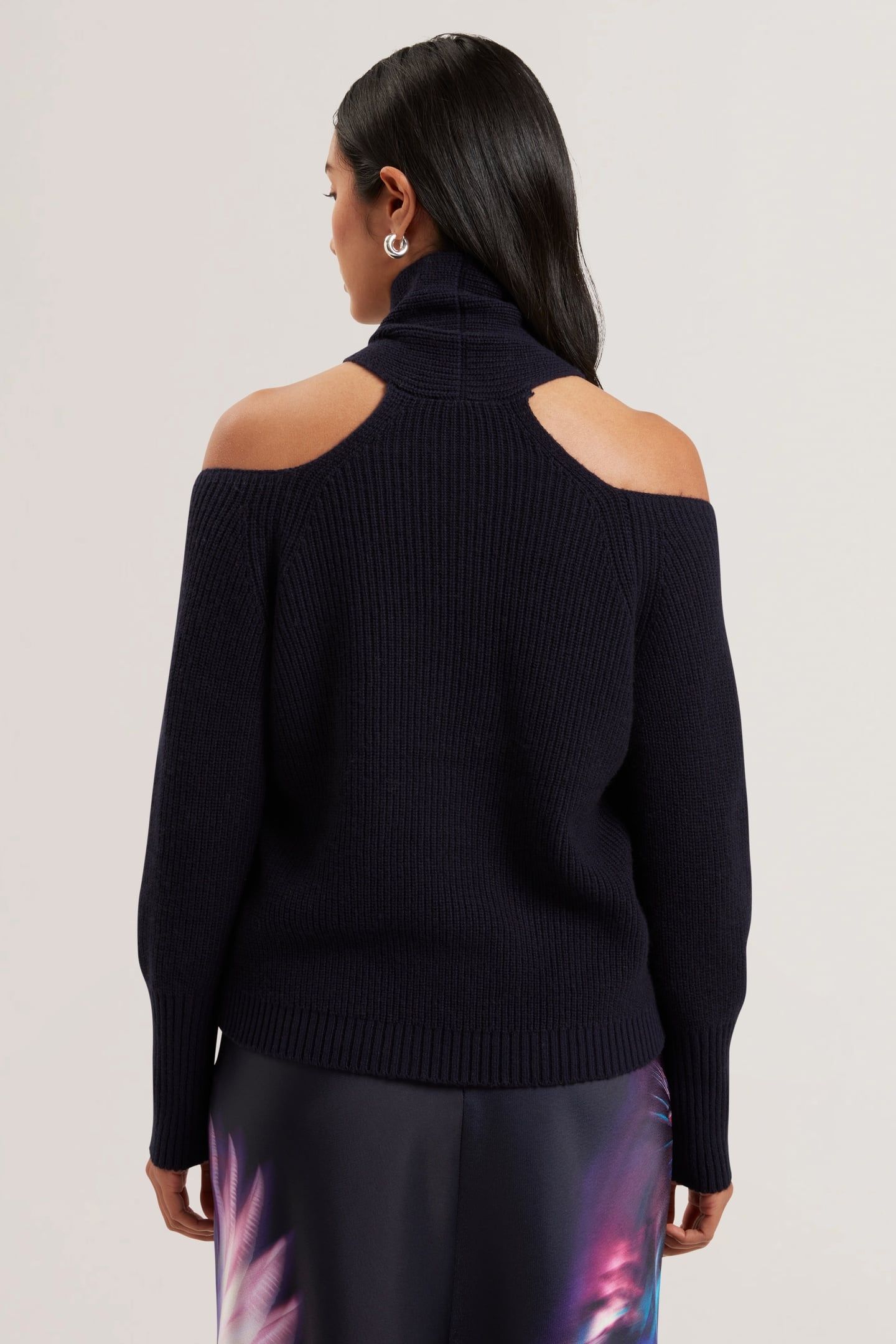 ELANAA CUT OUT DETAIL KNIT SWEATER NAVY 2