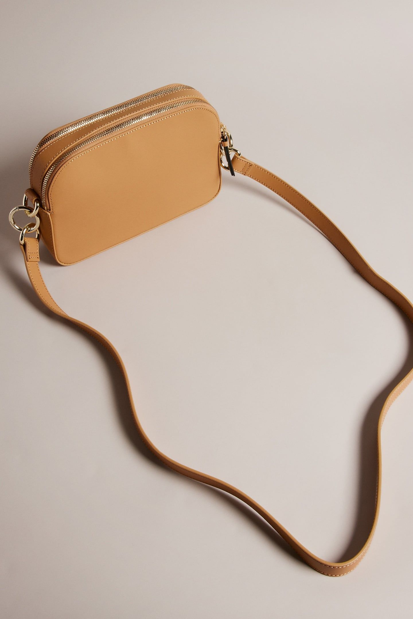 BRANDED WEBBING LEATHER CAMERA BAG TAUPE 2