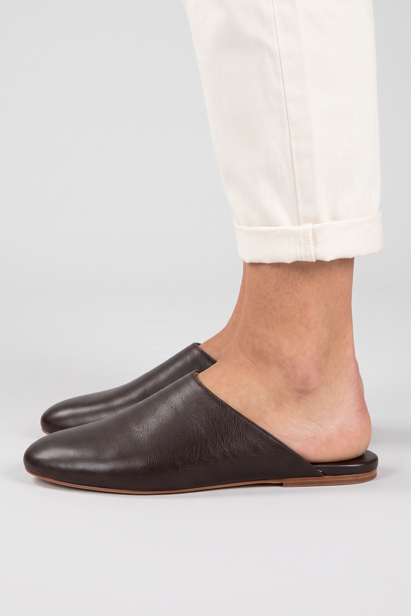 THE MULES DARK BROWN 4