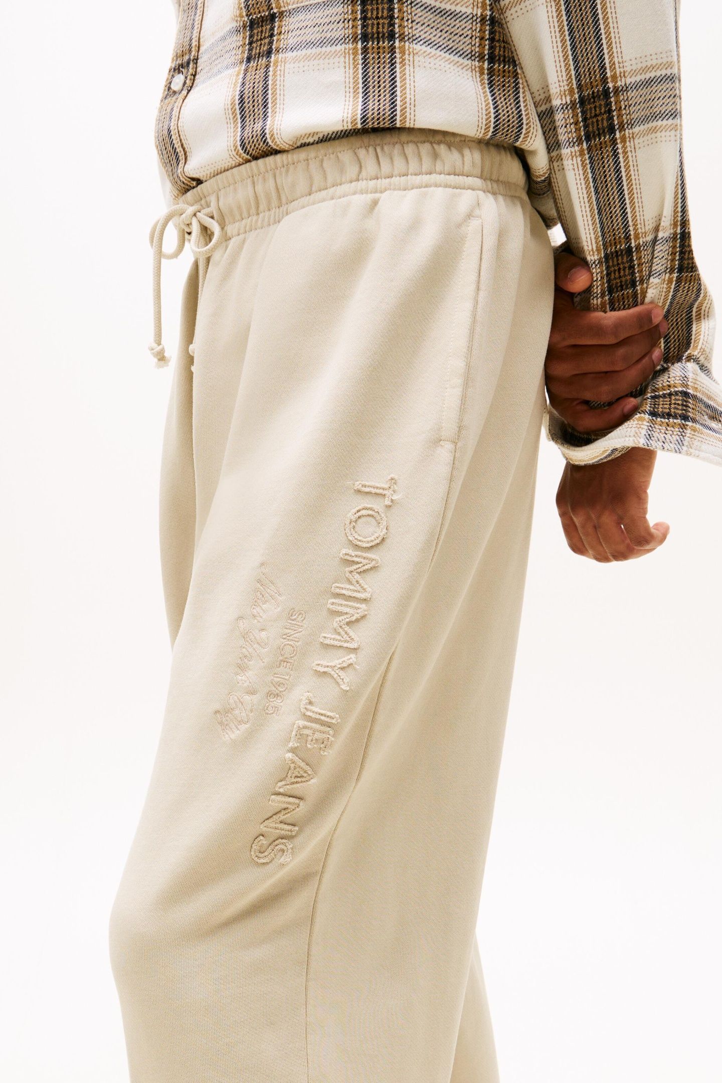 TJM RELAXED GMD SWEATPANTS GULF SAND 5