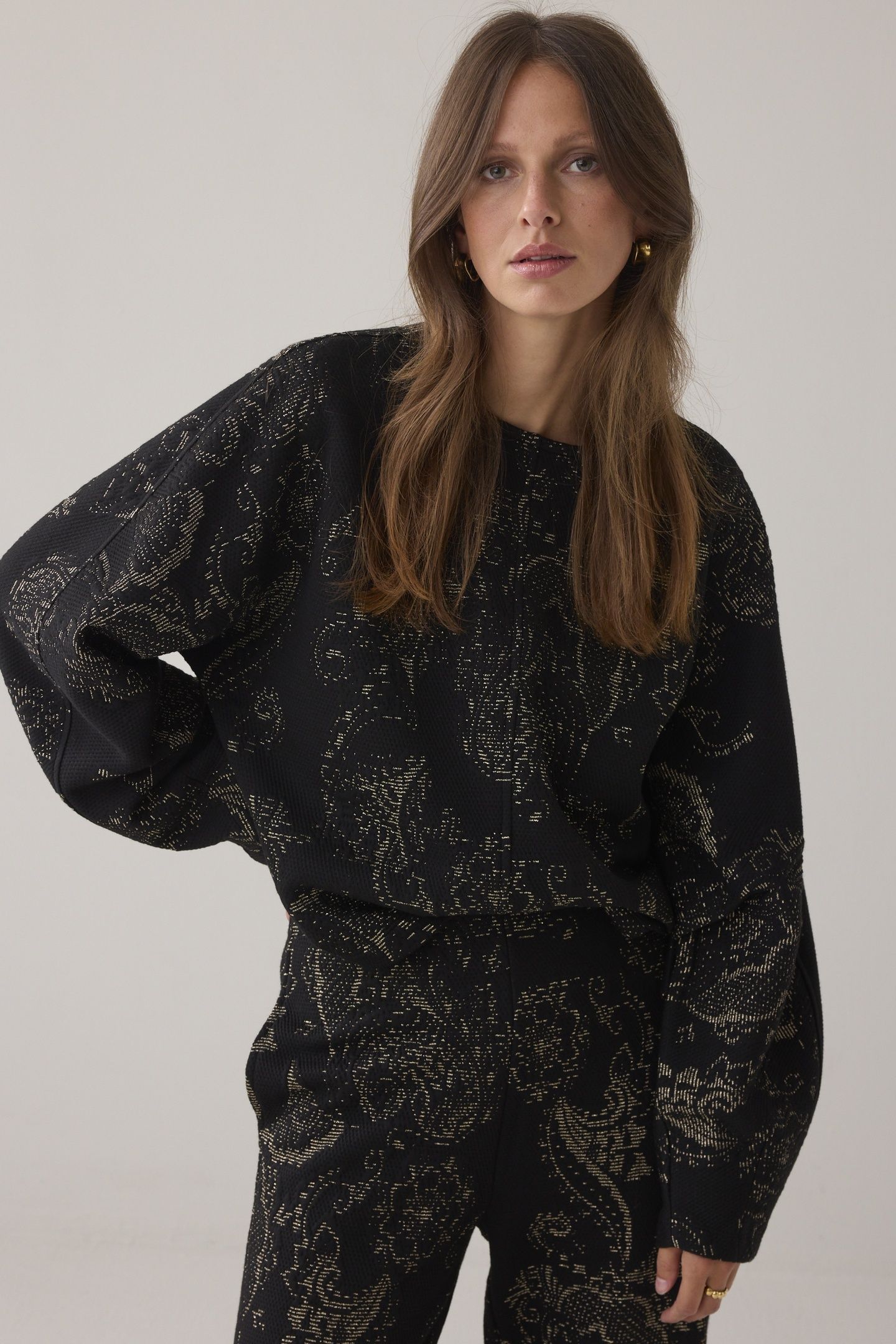 JERSEY ORNAMENTAL JACQUARD BLACKS 1