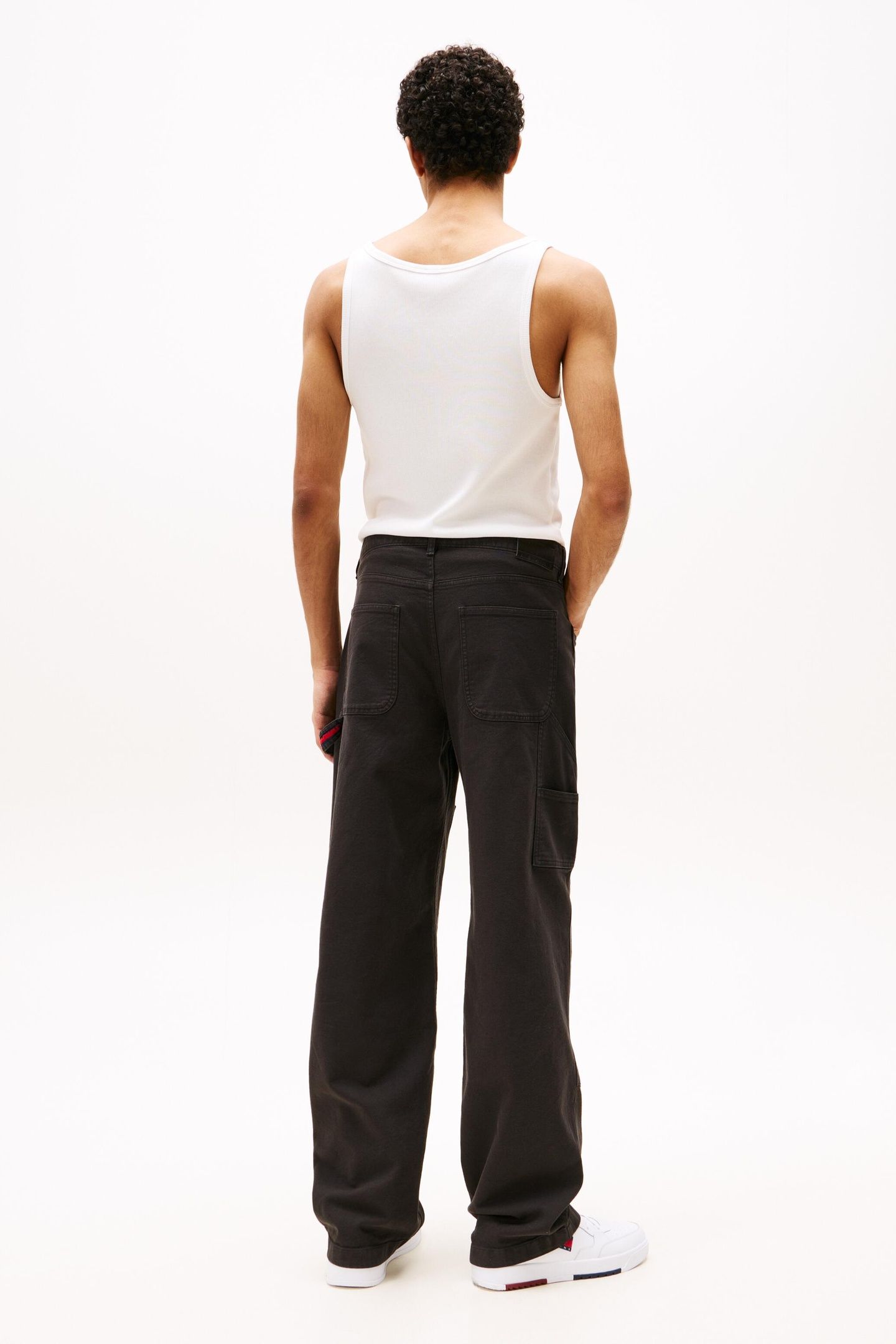 TJM JAIMIE CARPENTER BLACK 4
