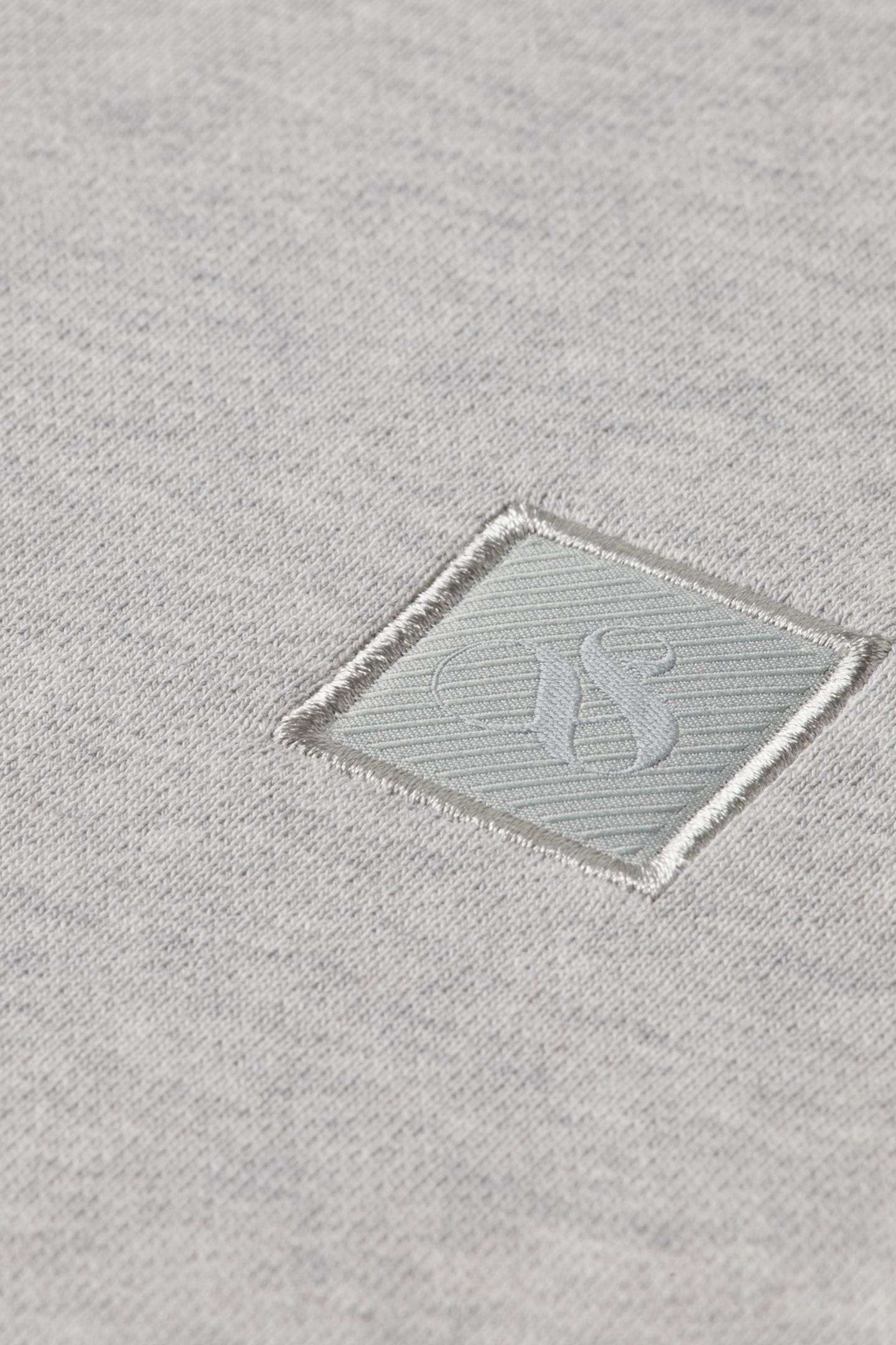 LOGO BADGE REGULAR-FIT SWEATSHIRT LIGHT PASTEL GREY 7
