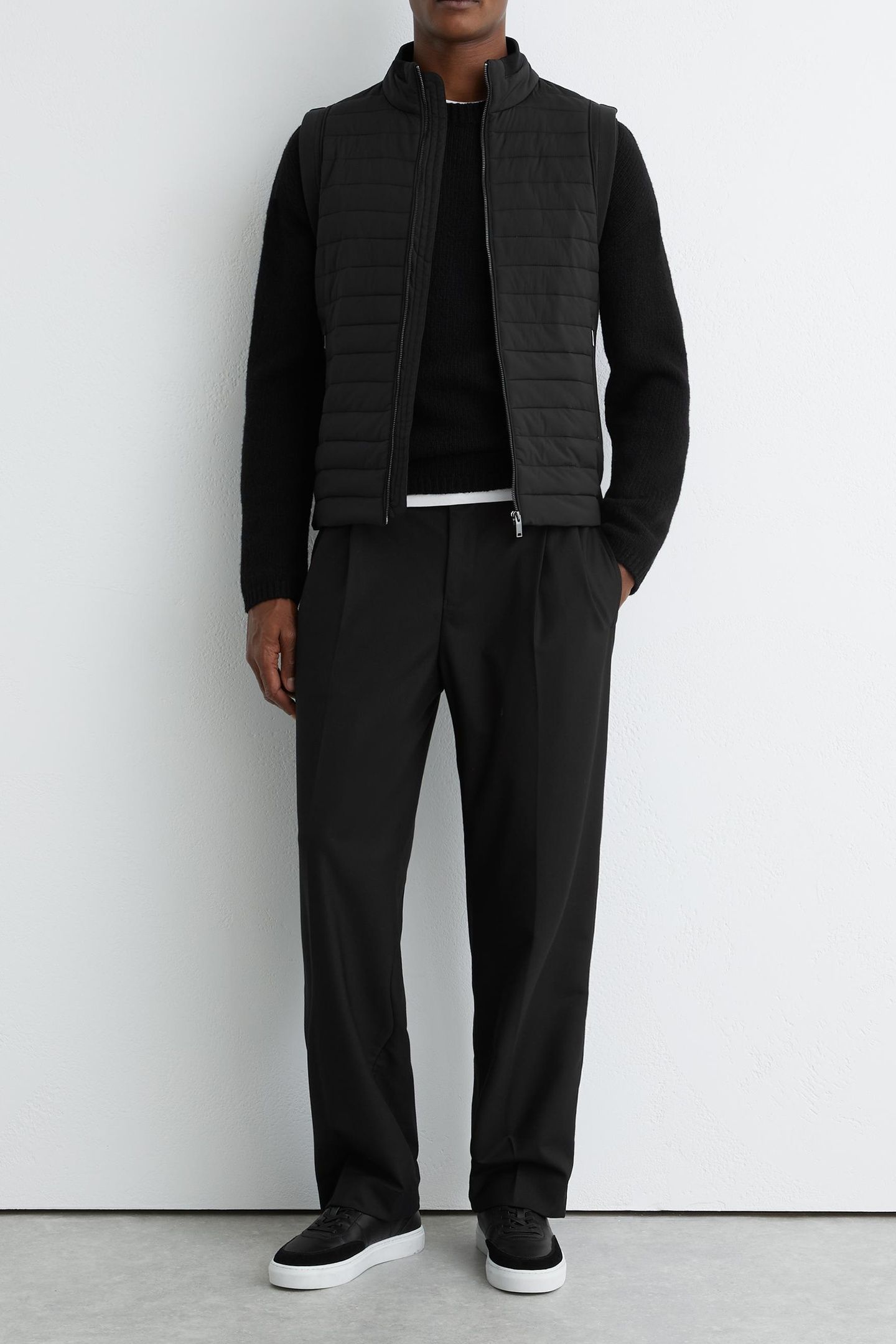 LS ZIP THROUGH GILET BLACK 1