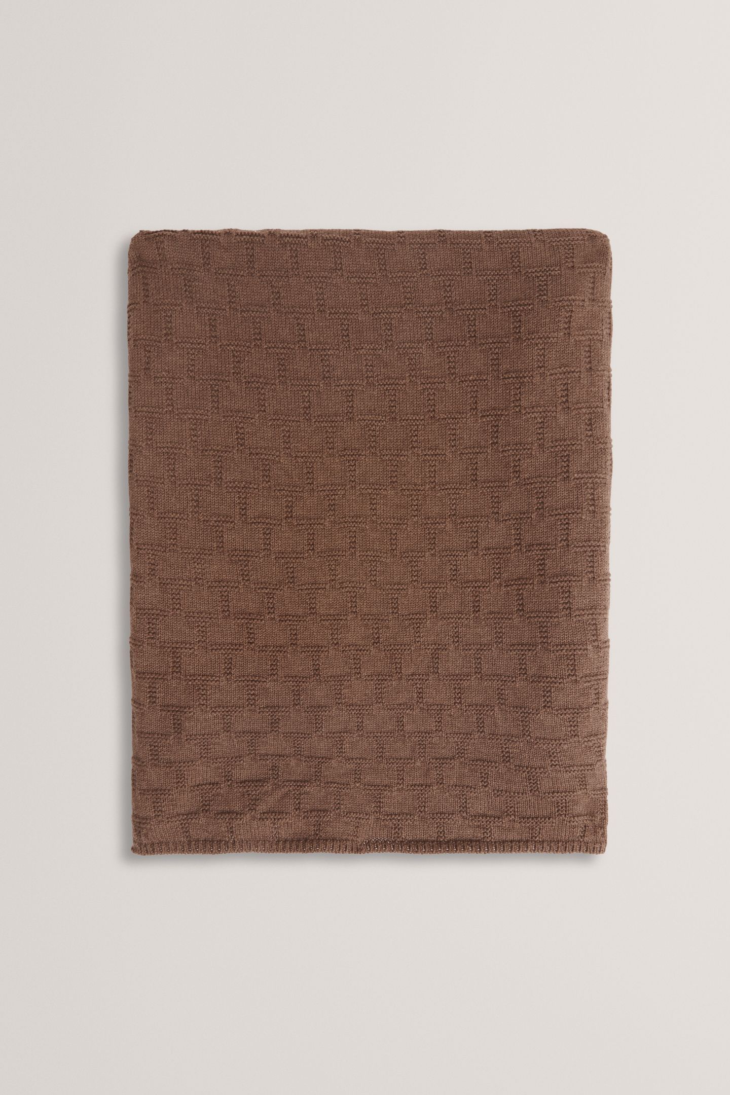 REPEAT KNIT SCARF BROWN 2