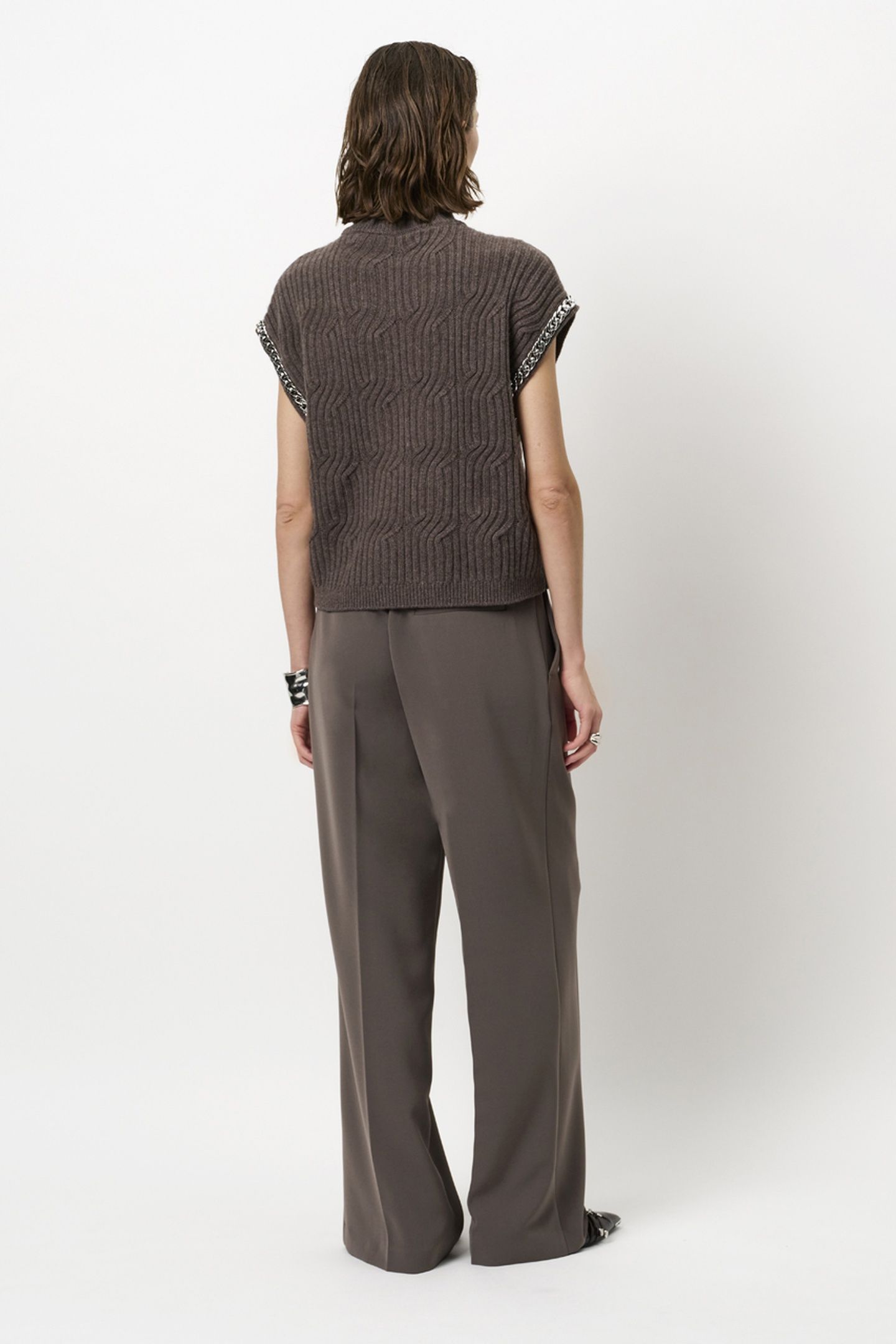 MELOE SLEEVELESS CHAIN SWEATER ANTIQUE GREY 3