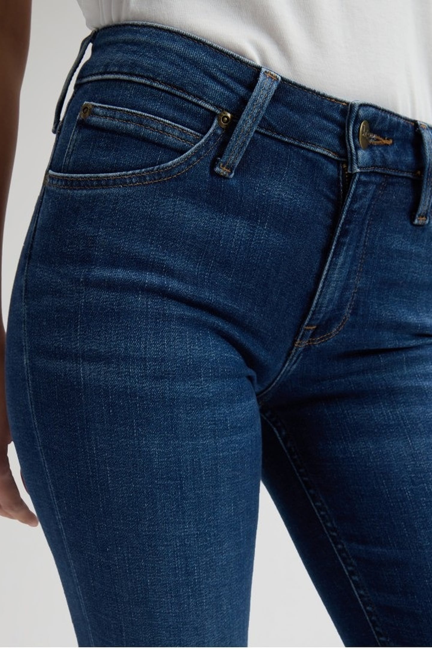 ELLY MID VOYAGE SLIM STRAIGHT JEANS DENIM BLUE 5