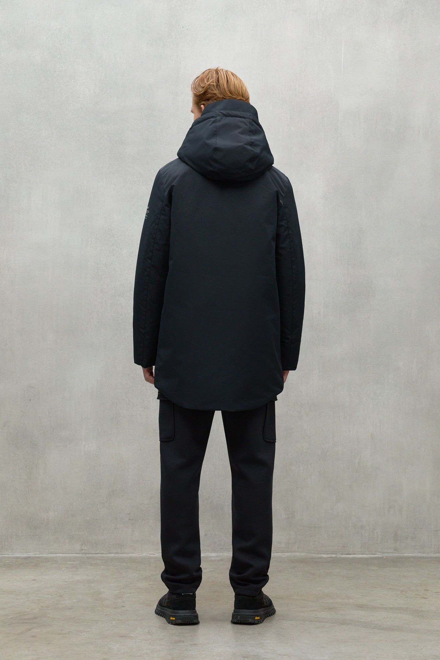 PARKOALF JACKET BLACK 2