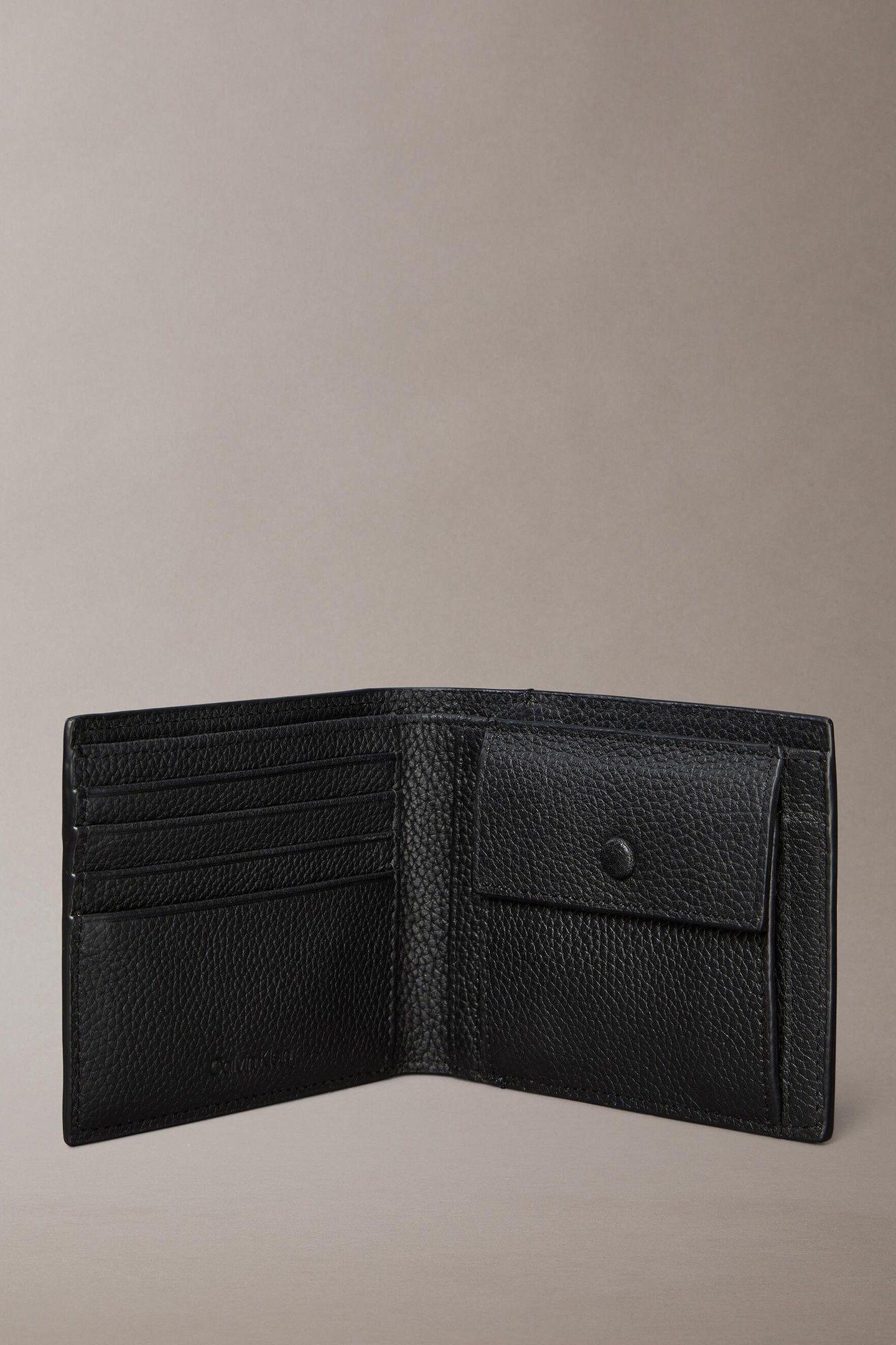 FOIL EMBOSS BILLFOLD BLACK 3
