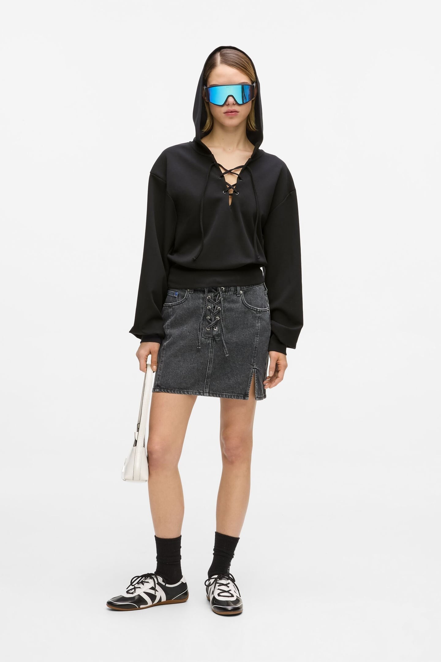 KLJ LACE TIE UP HOODIE BLACK 3