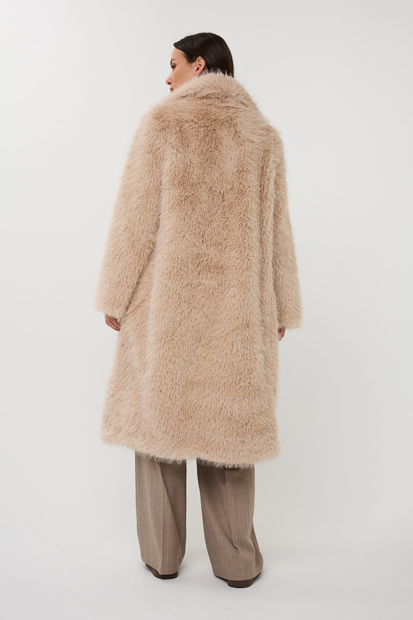 COAT HAIRY LONG SAND 3