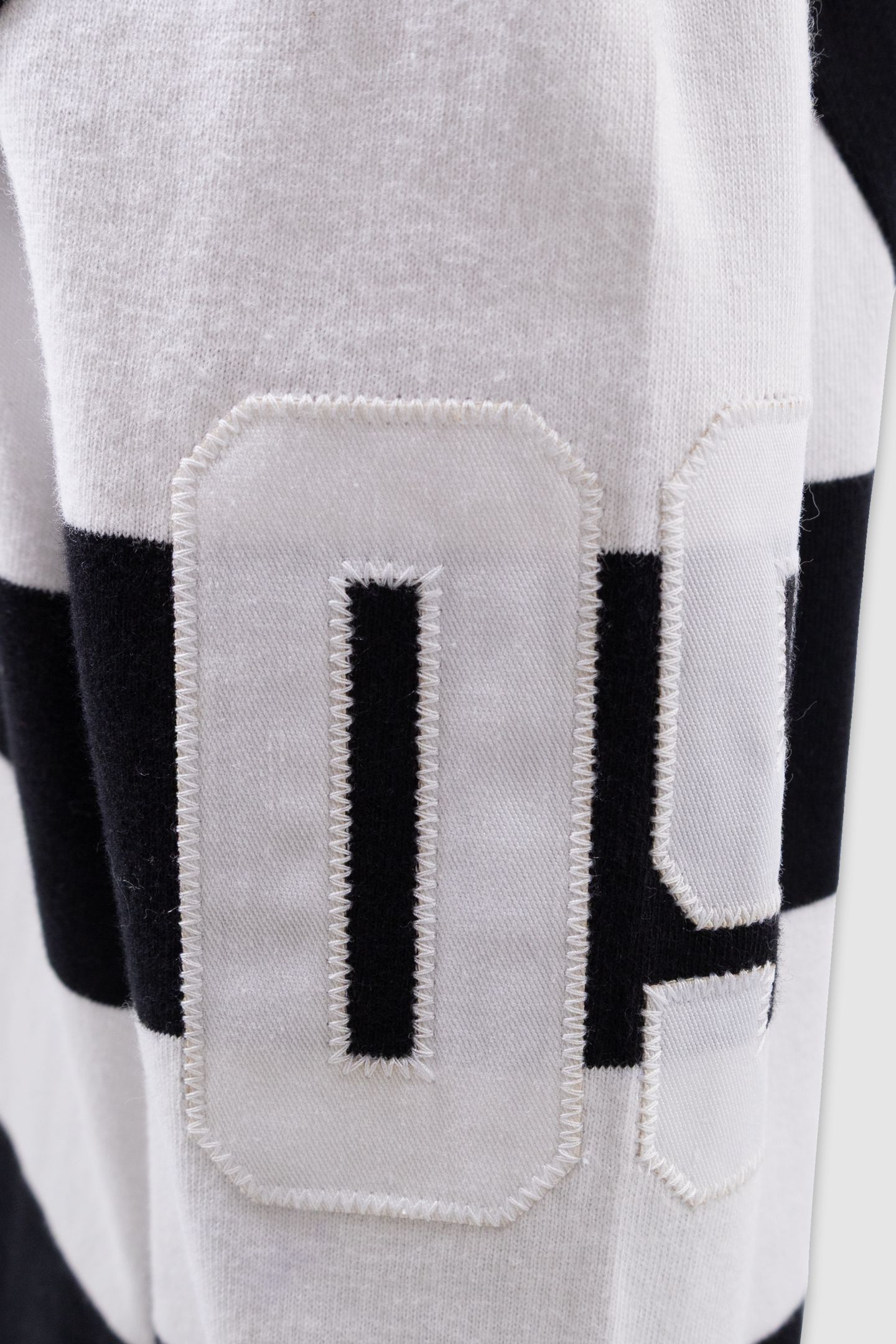 BOYS’ BLACK LONG-SLEEVED POLO SHIRT WITH ECRU STRIPES 6