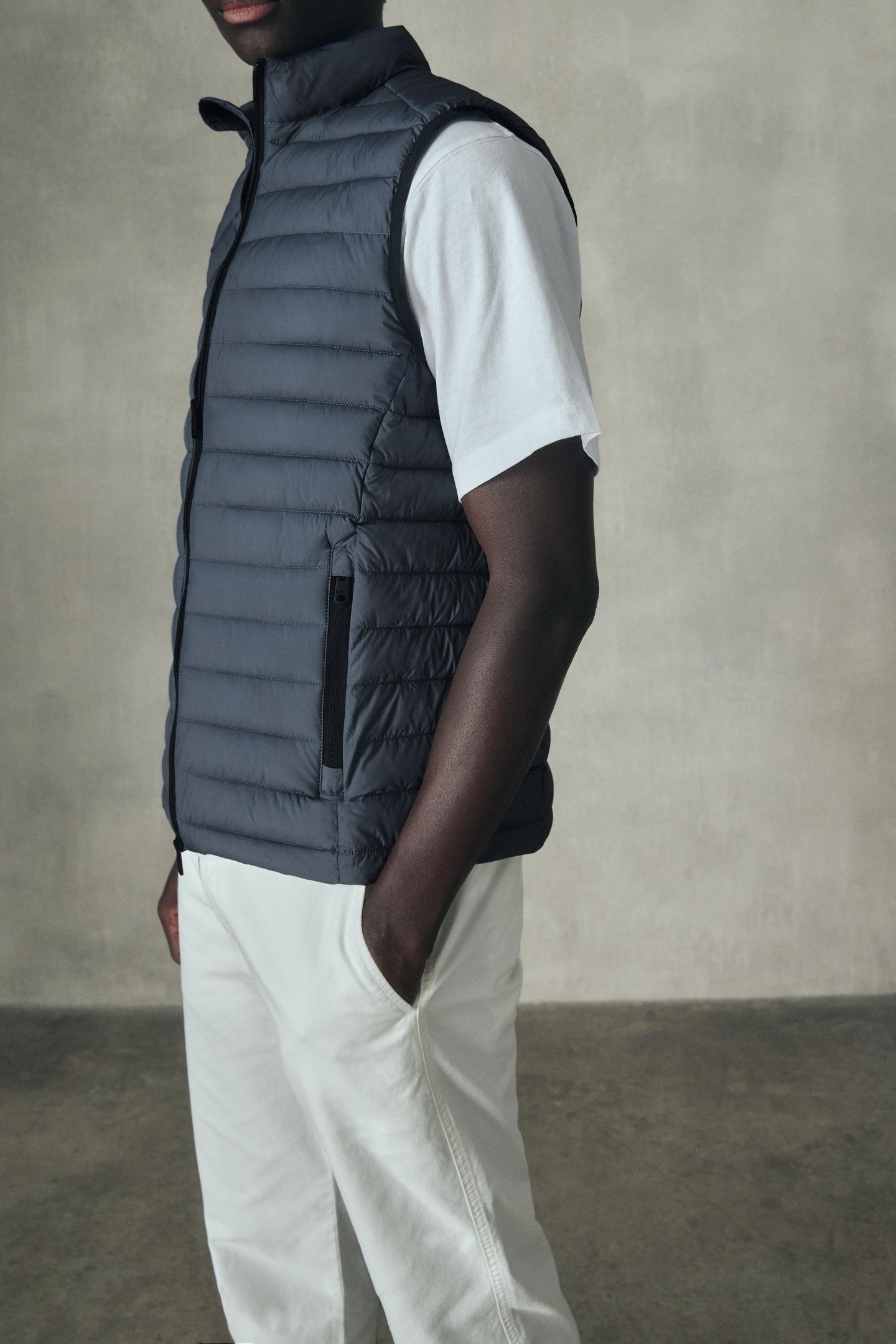 CARDIFFALF VEST STEEL BLUE 7