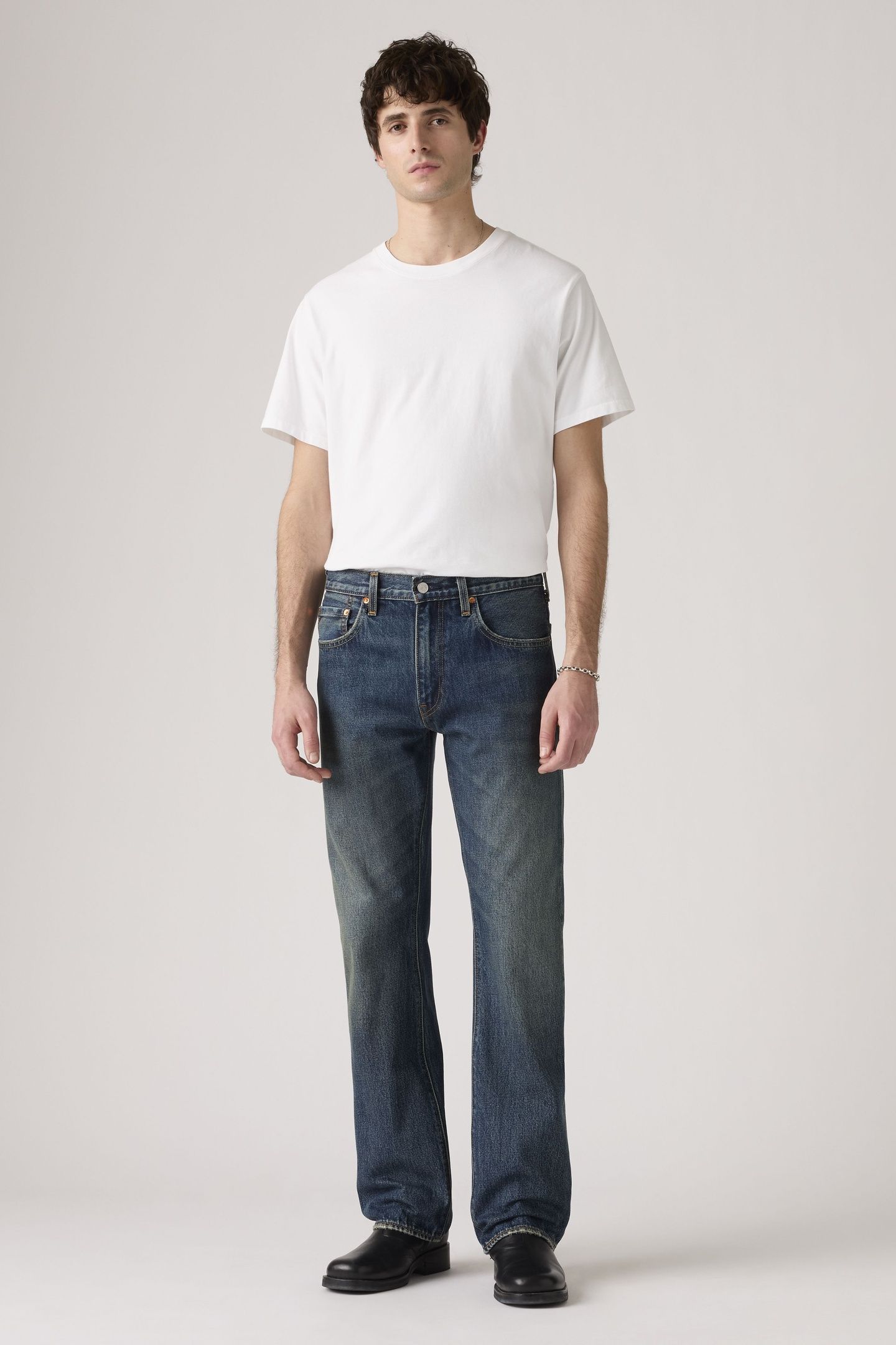 517™ BOOTCUT JEANS 2