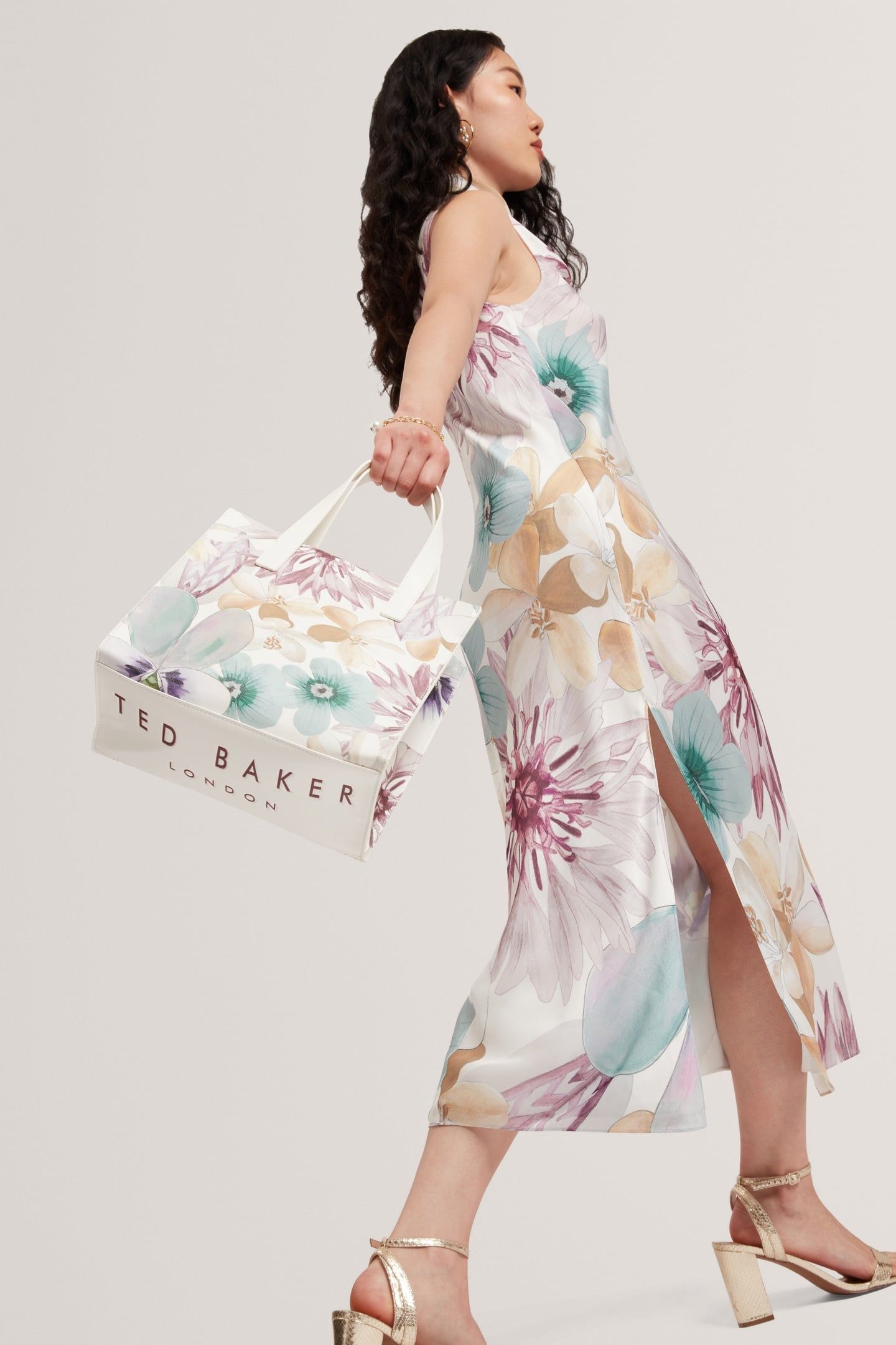 PETAL PRINT SMALL ICON BAG WHITE 3