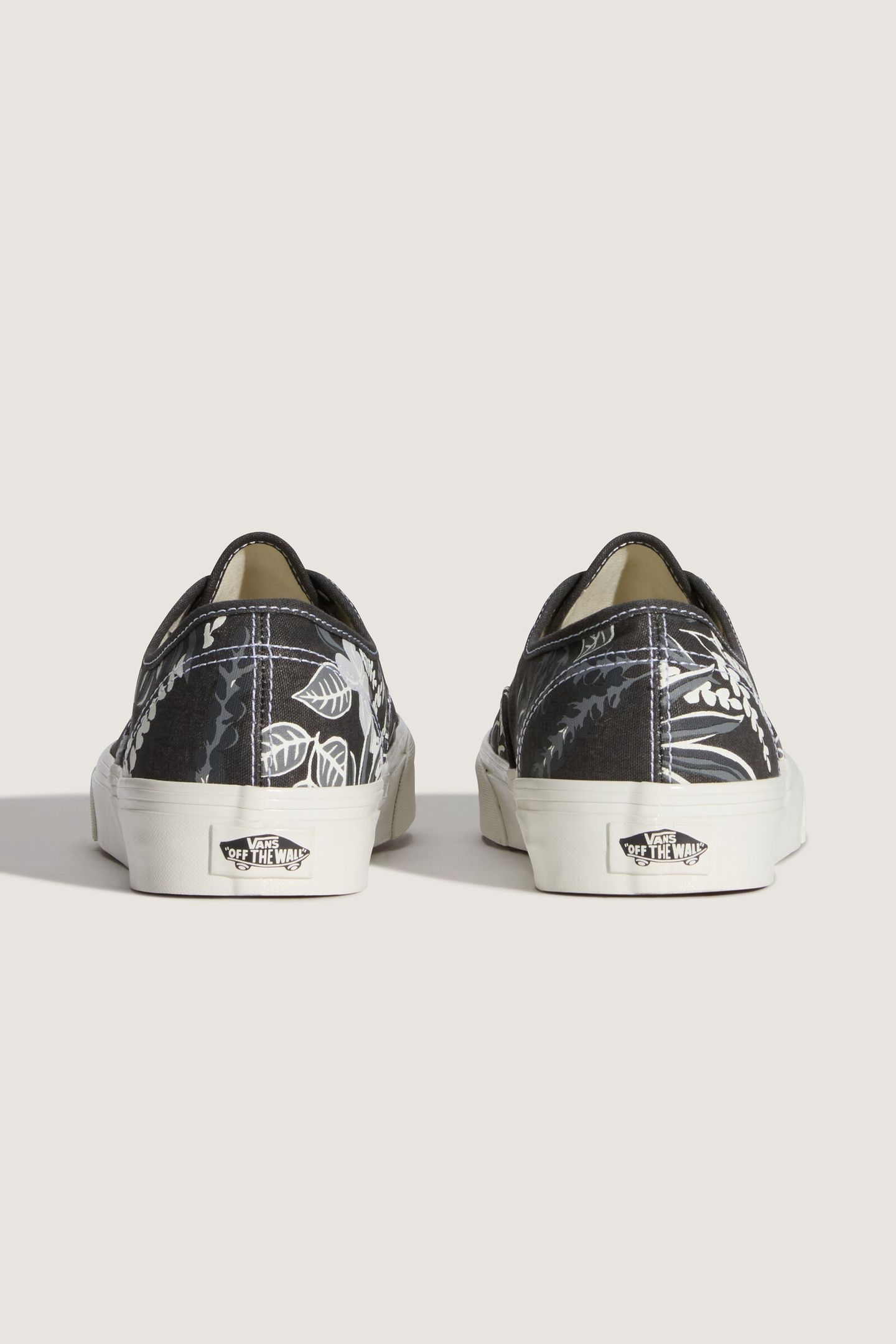 UNISEX AUTHENTIC FLORAL MULTI 4