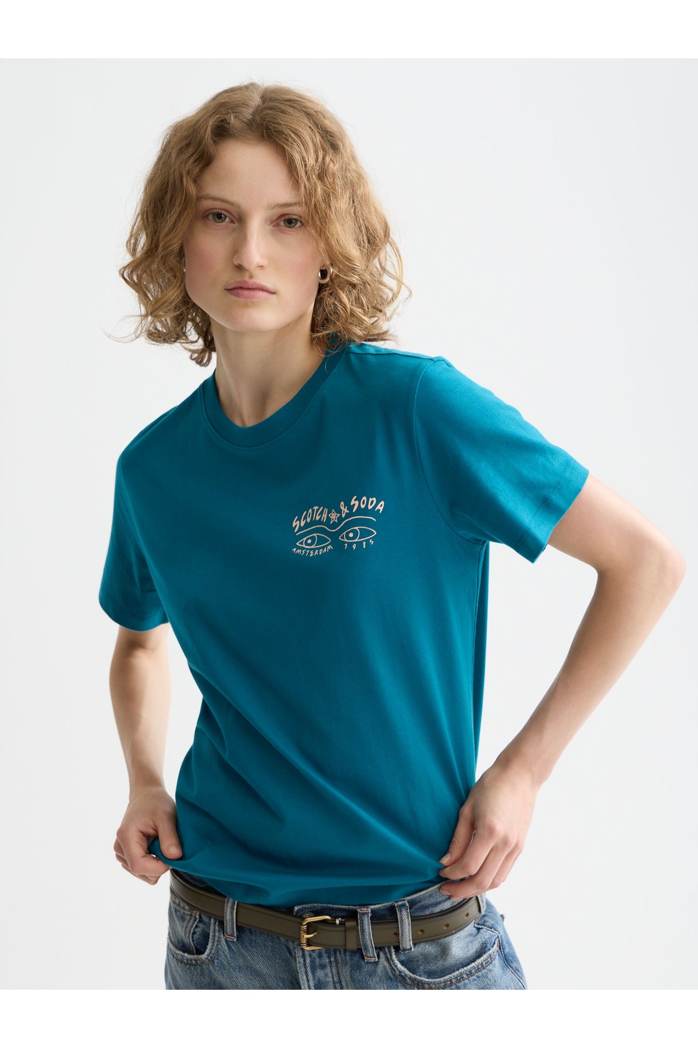 SMALL CHEST ARTWORK REGULAR FIT T-SHIRT DEEP LAGOON 6
