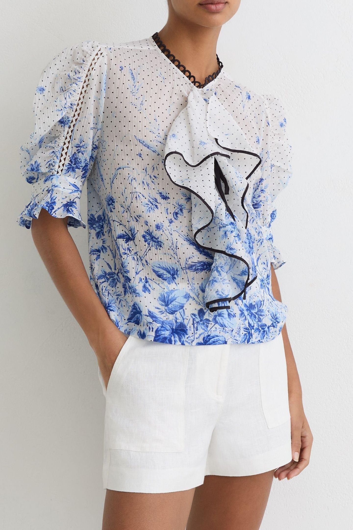 RUFFLE PRINTED BLOUSE IVORY/BLUE 2