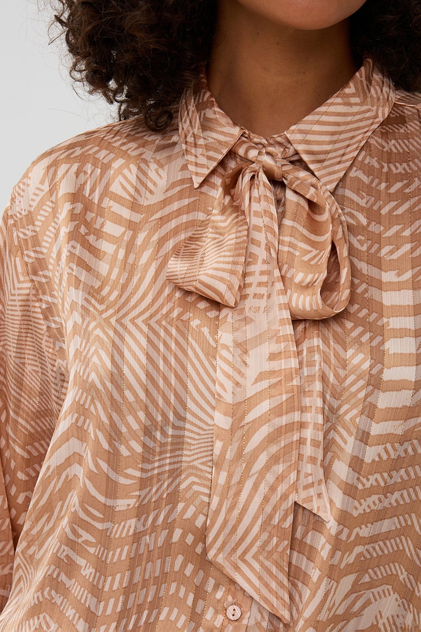 BLOUSE BOW PEACEFUL PRINT 7