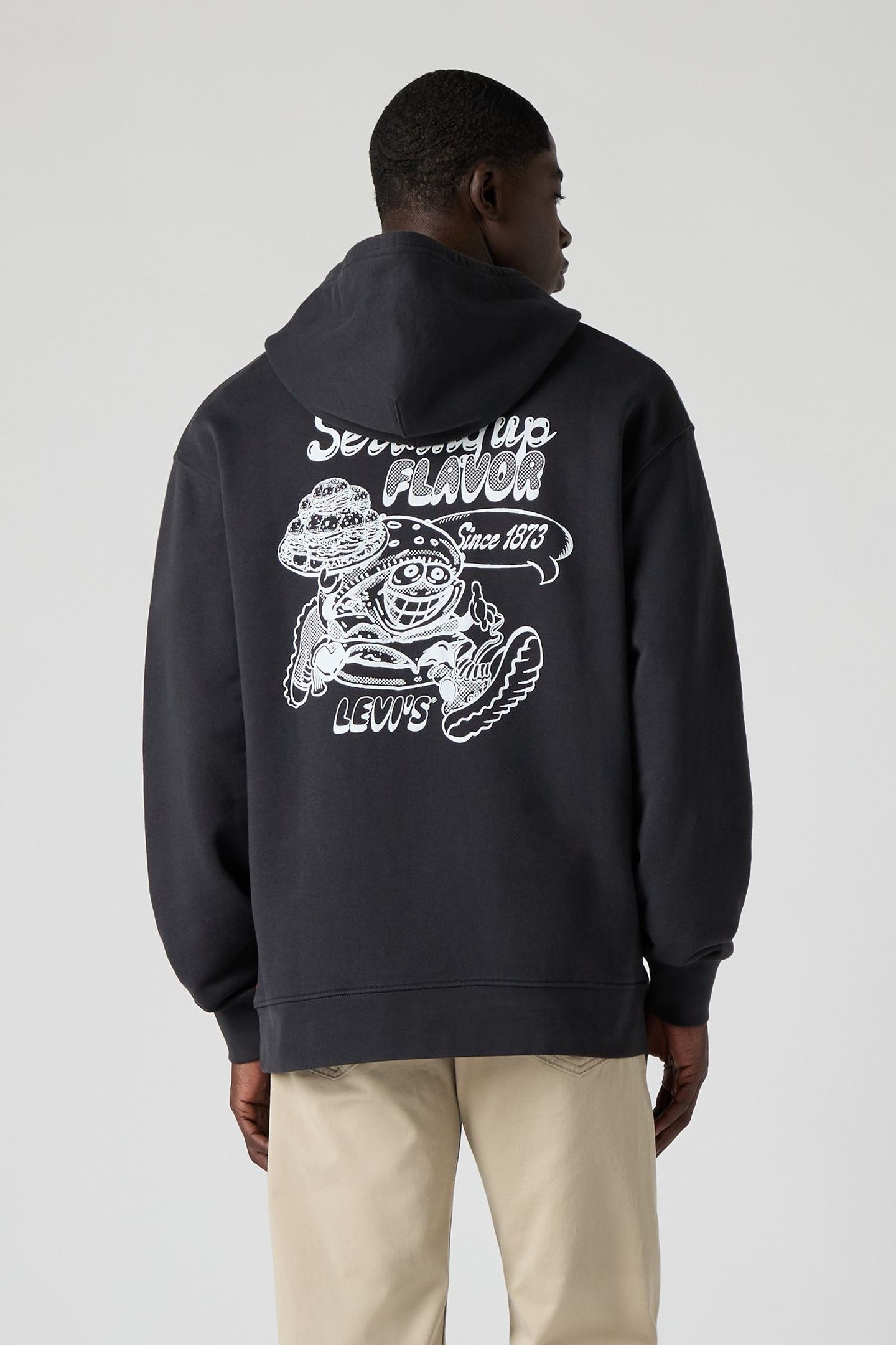 RELAXED GRAPHIC 2
