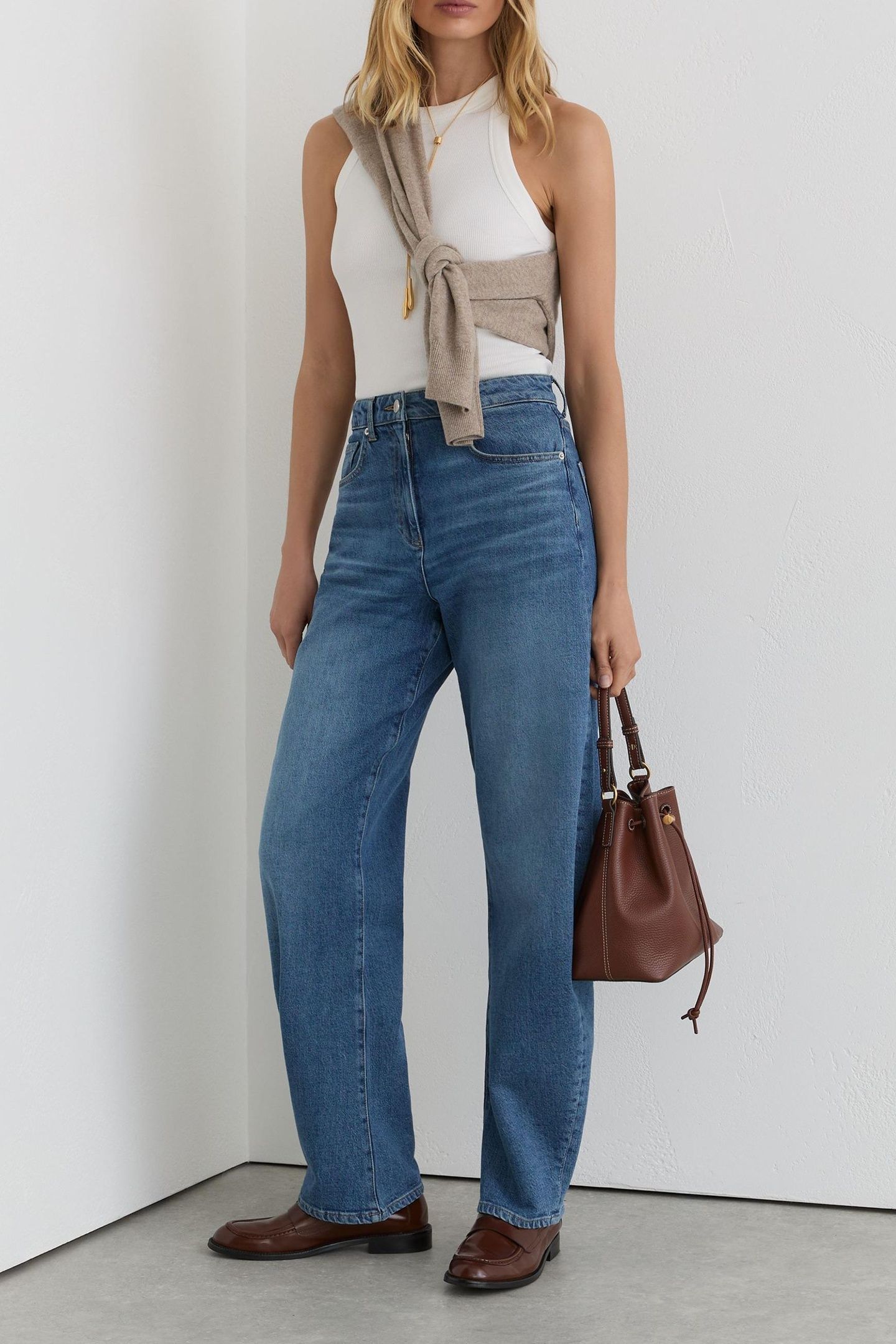 BARREL LEG JEAN MID BLUE 3