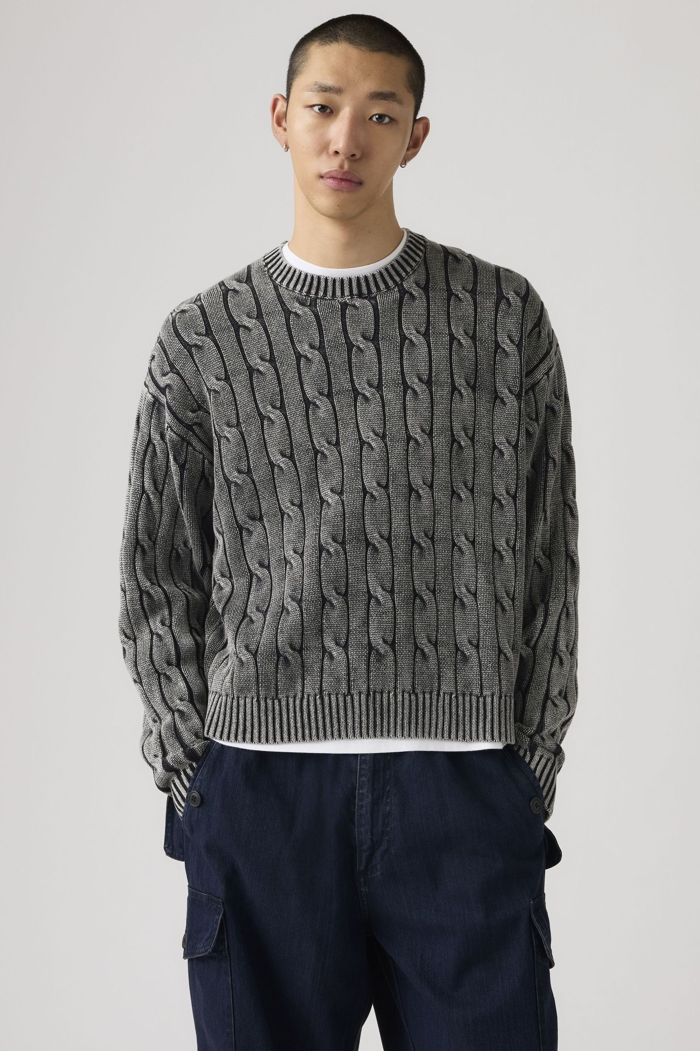 CARMEL CABLE CREWNECK SWEATER 2