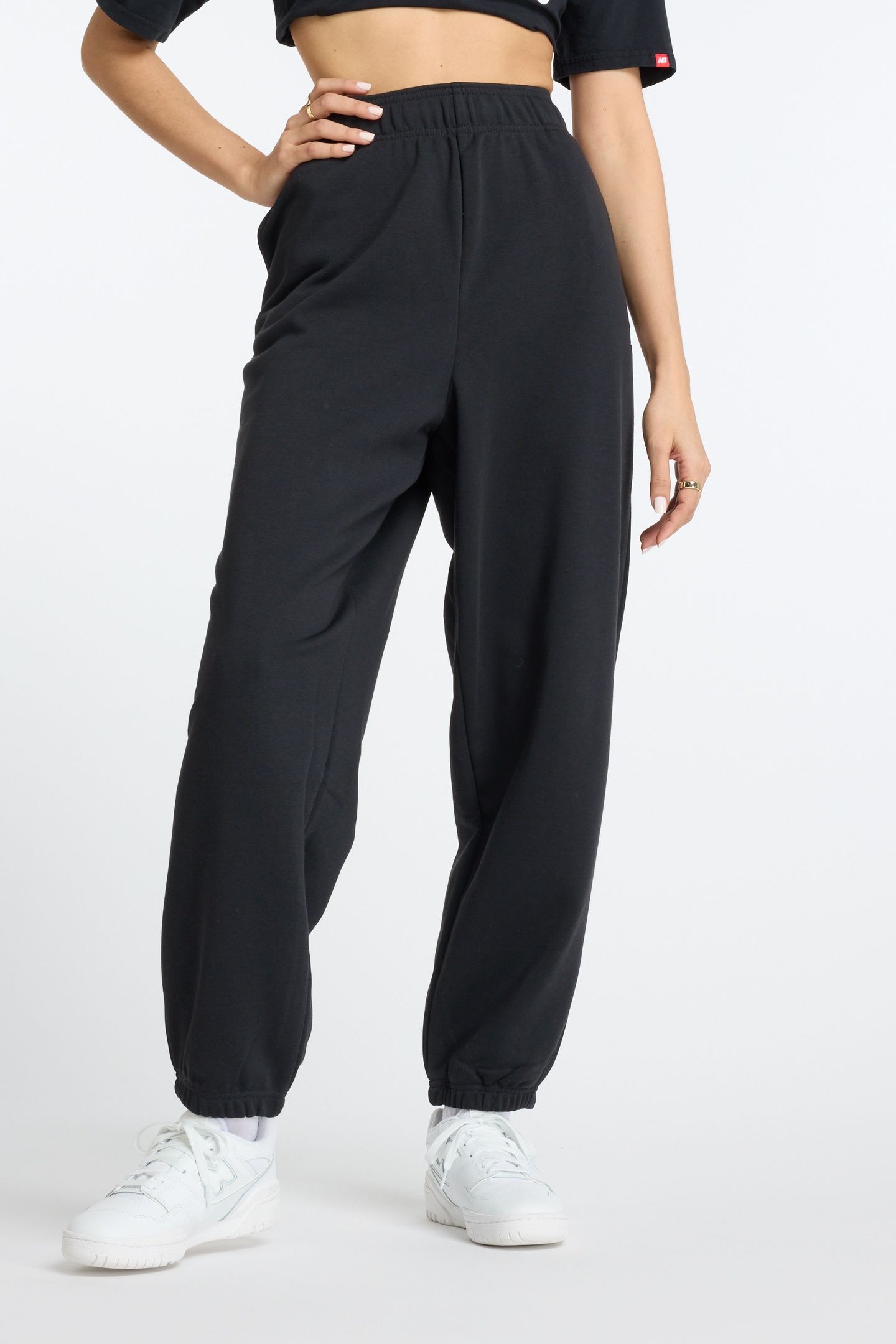 SPORT ESSENTIALS FRENCH TERRY BLACK 1