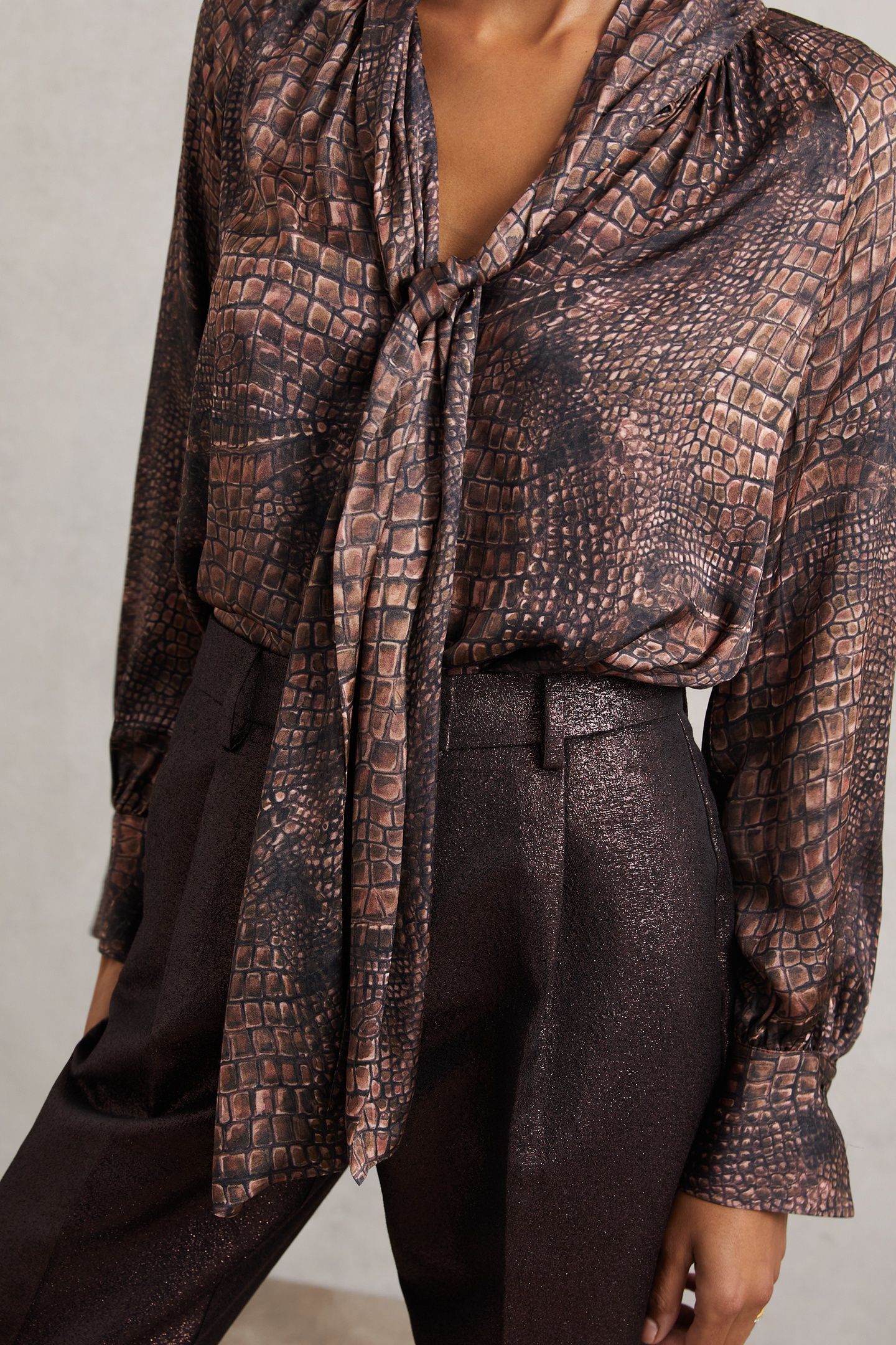 ANIMAL PRINT TOP BROWN 6