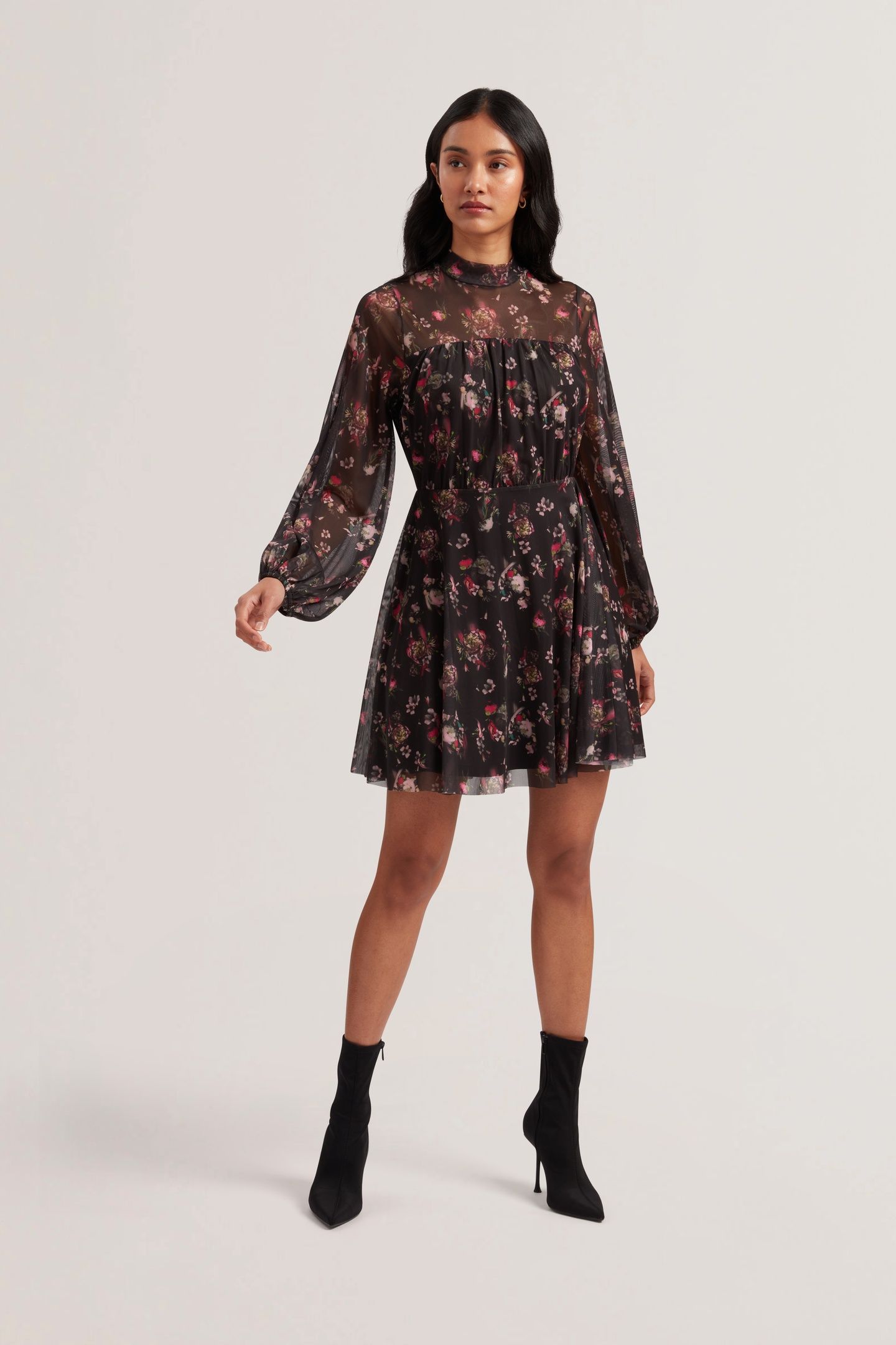 AVETTA LONG SLEEVE FLORAL MESH MINI BLACK 1