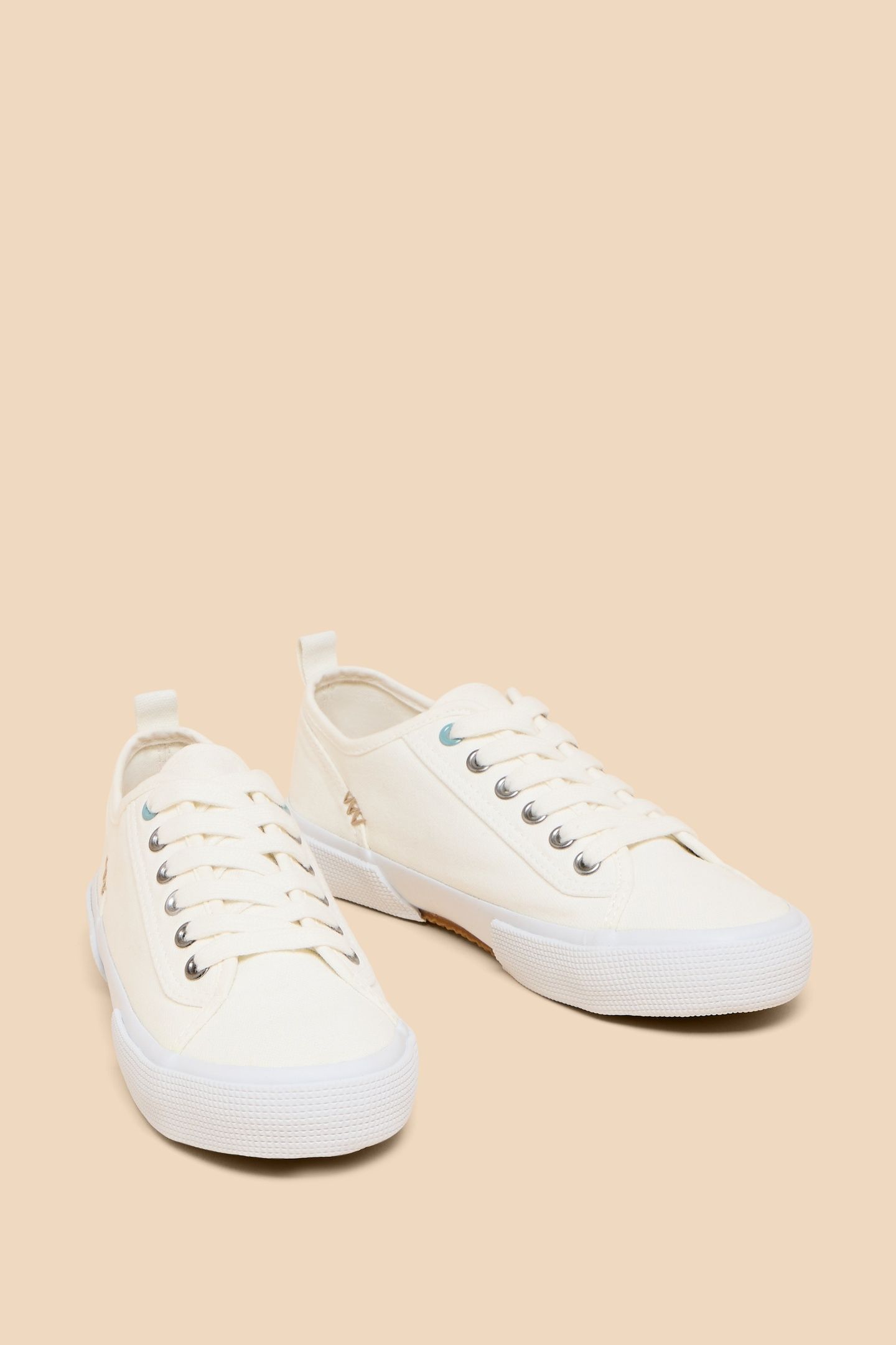 PIPPA CANVAS LACE UP TRAINER NAT WHITE 2