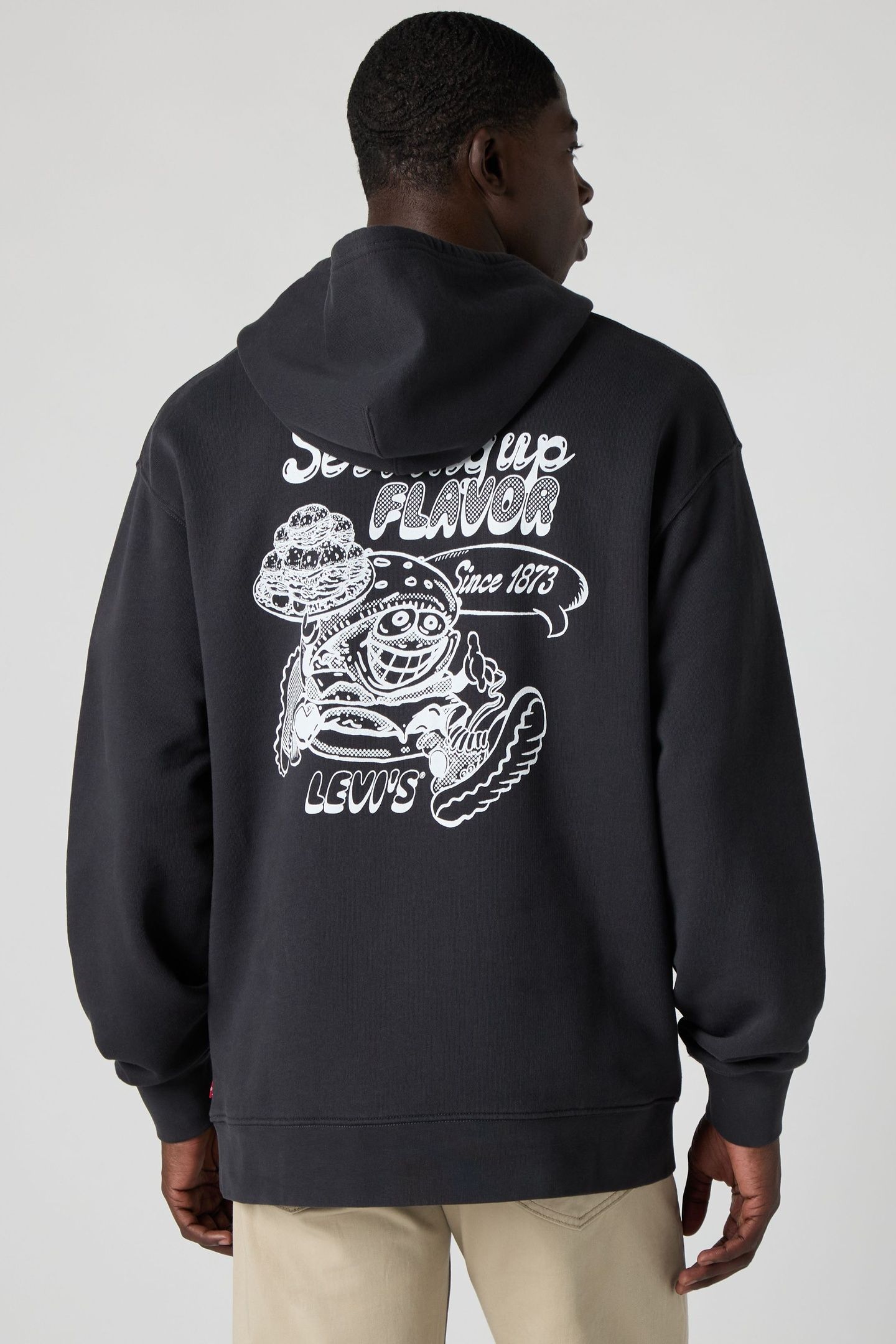 RELAXED GRAPHIC 5