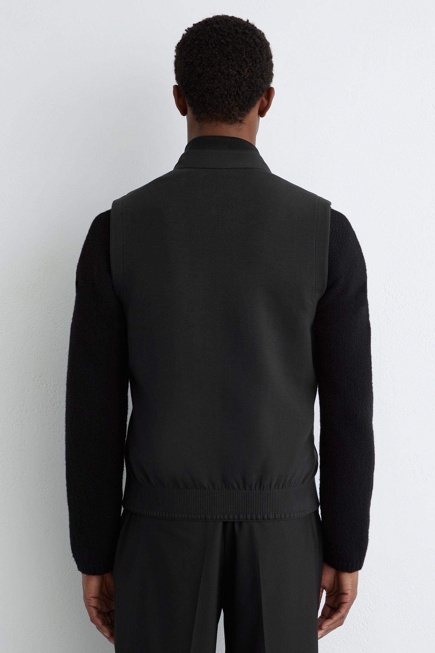 LS ZIP THROUGH GILET BLACK 3