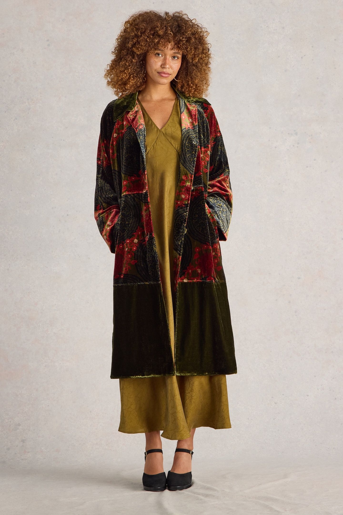 FREYA VELVET DUSTER COAT GREEN PR 1
