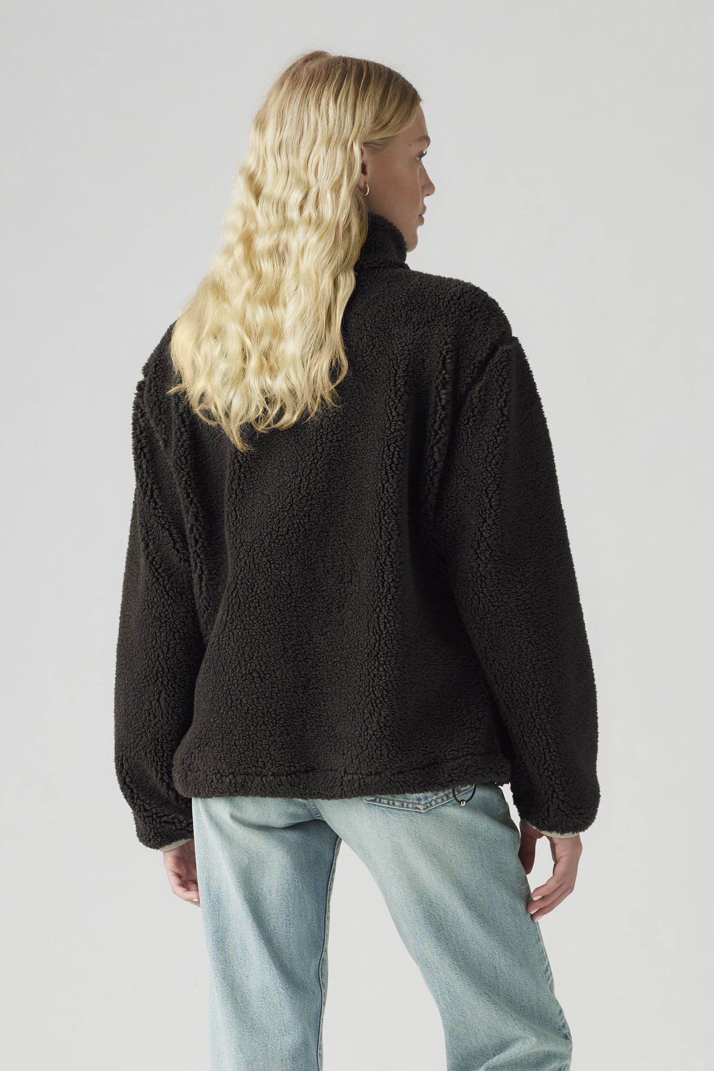 VALLEY SHERPA JACKET CAVIAR 2