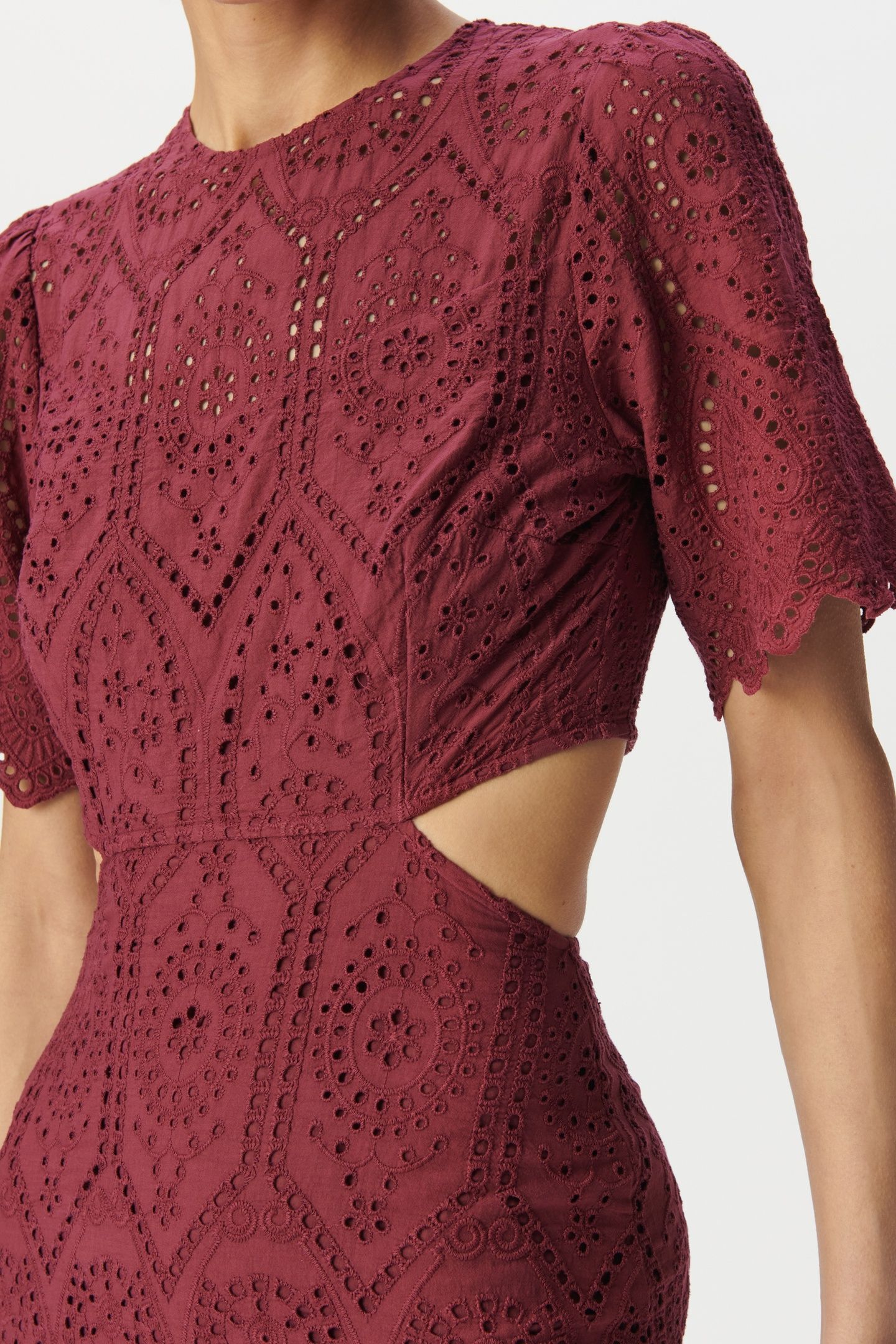 BURGUNDY EYELET EMBROIDERY OPEN BACK LONG DRESS 7