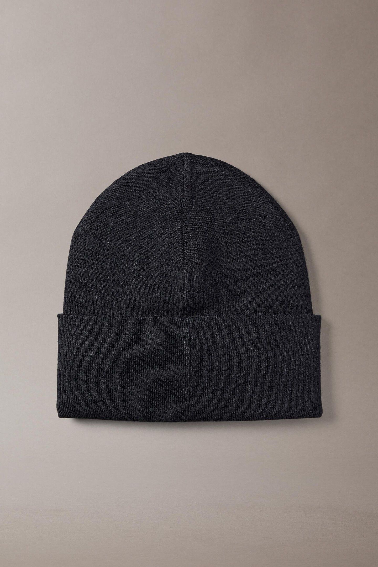 MONOLOGO PATCH BEANIE BLACK 2