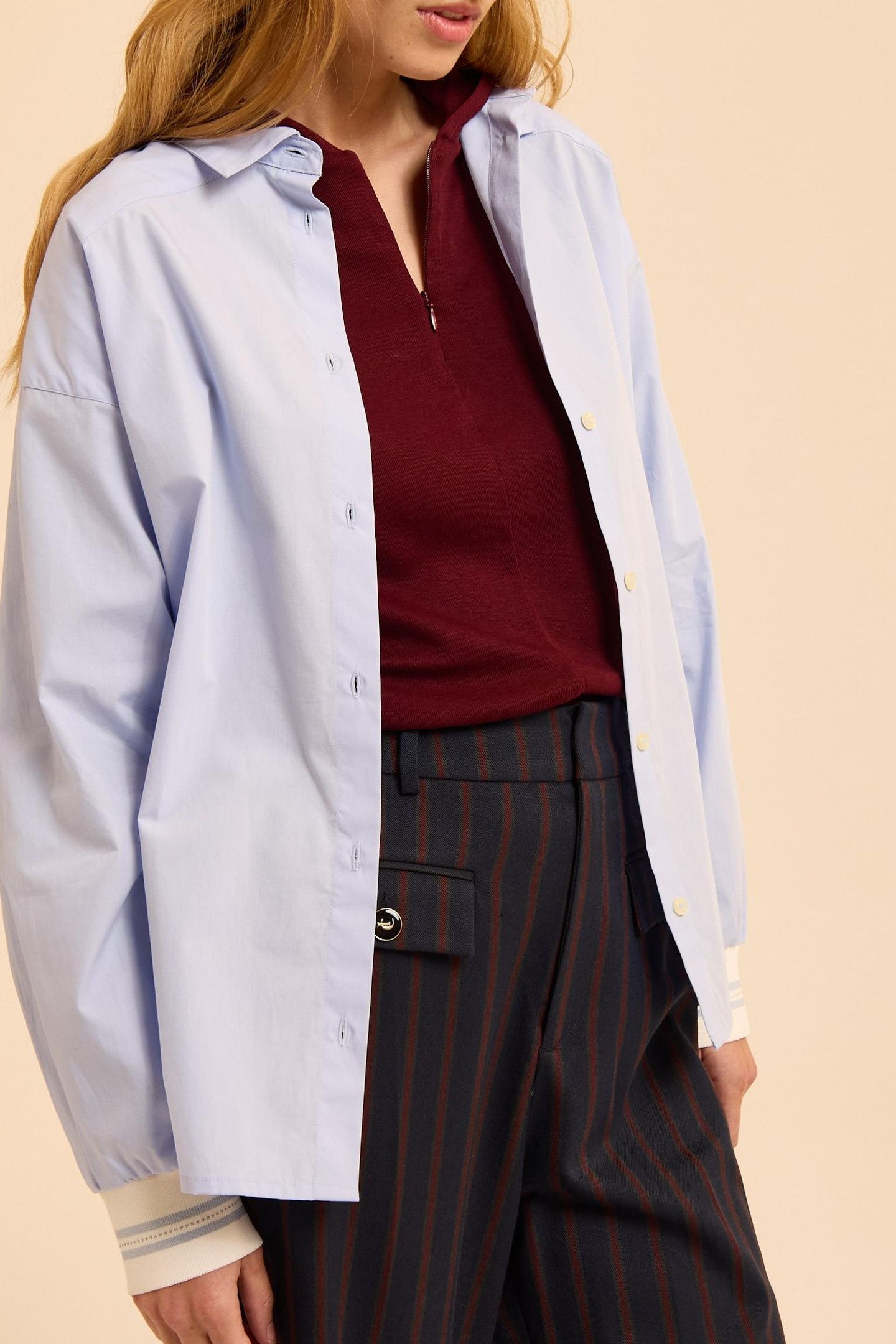 BLUE LONG-SLEEVED SHIRT WITH RIBBED TRIM 5