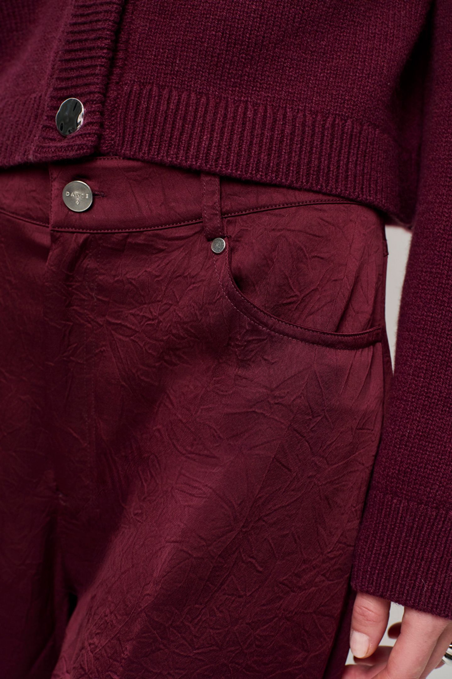 SUMMIT 5-POCKET SATIN PANTS MULBERRY RED 4