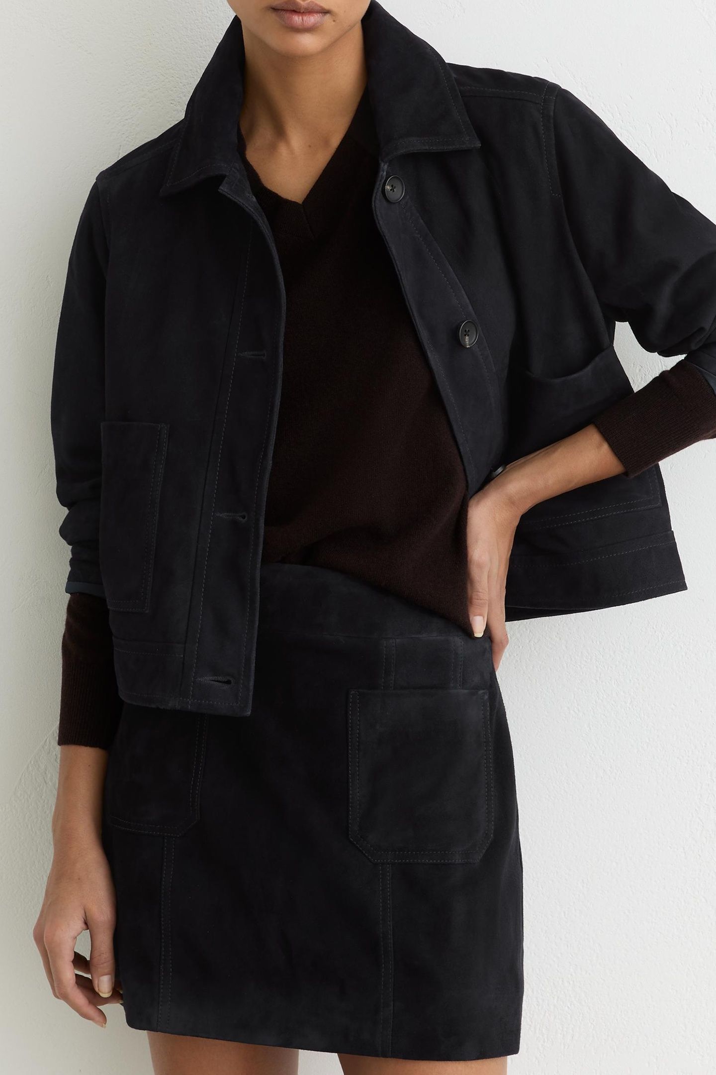 SUEDE PATCH POCKET MINI SKIRT NAVY 3
