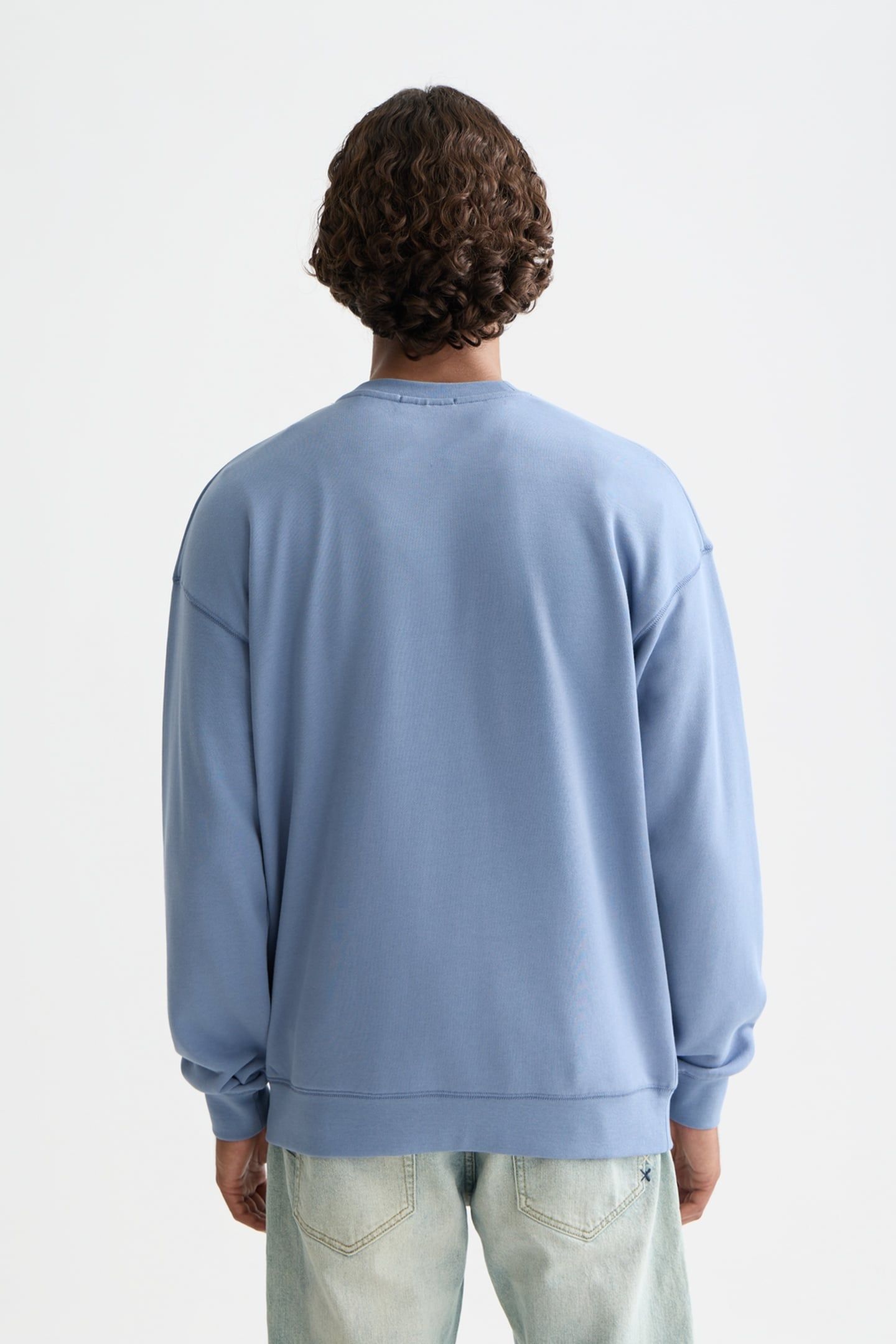 SEASONAL CORE FRONT CHEST LOGO RELAXED-FIT SWEATSHIRT NAVY 2