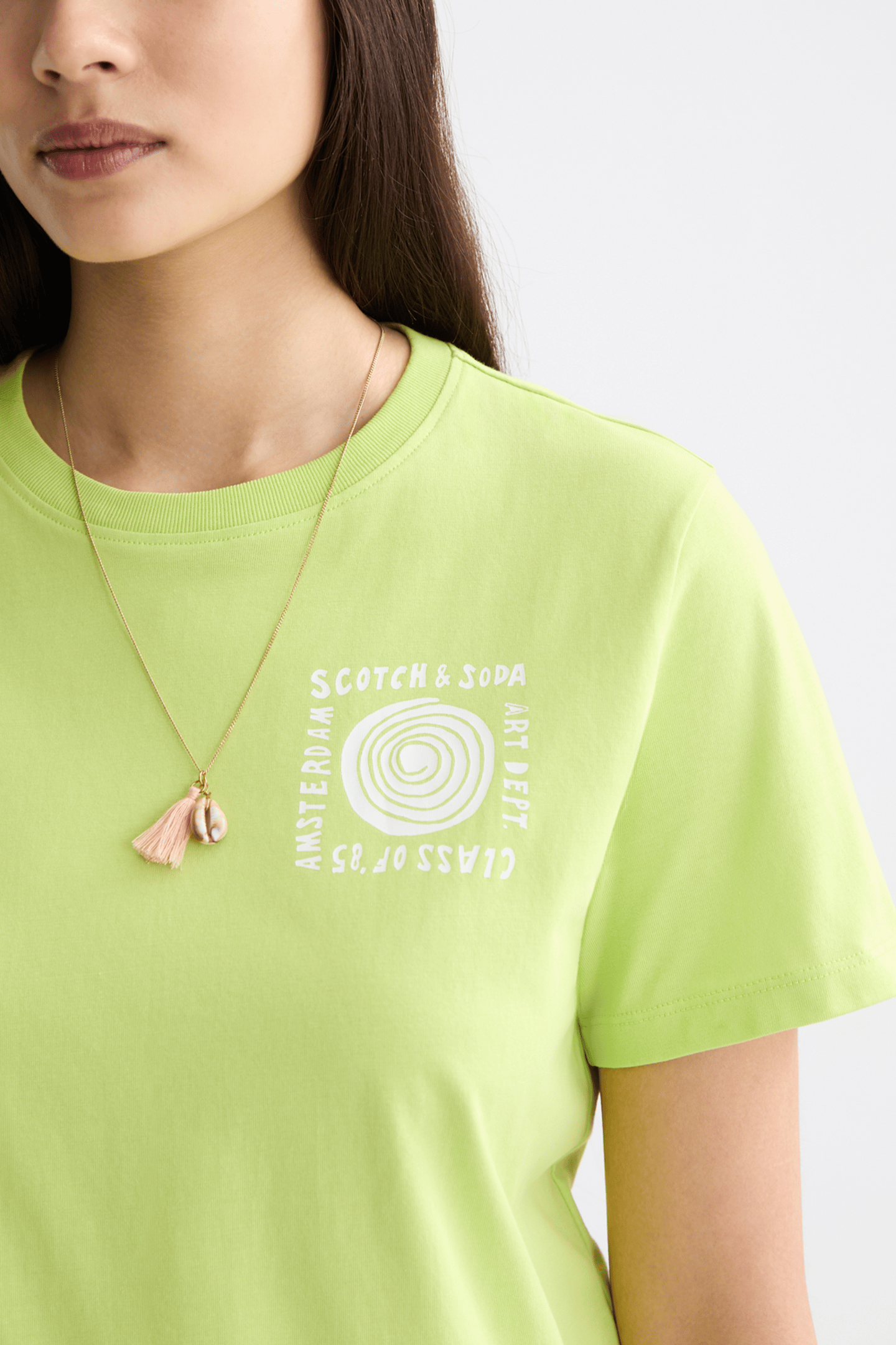 REGULAR FIT T-SHIRT WITH CHEST ARTWORK GREEN GLOW 6
