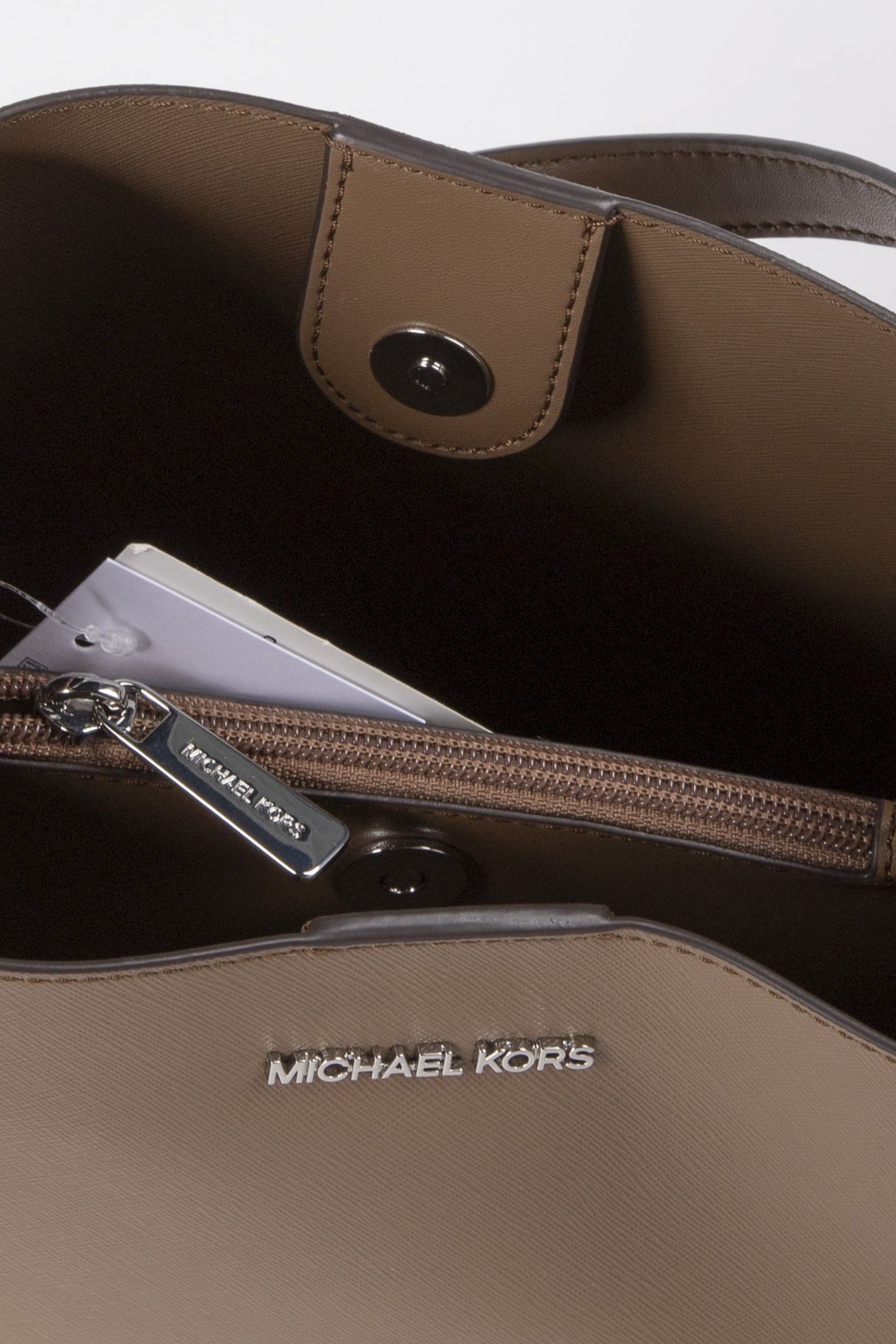 MEDIUM BCKT SHOULDER BAG DRIFTWOOD 5