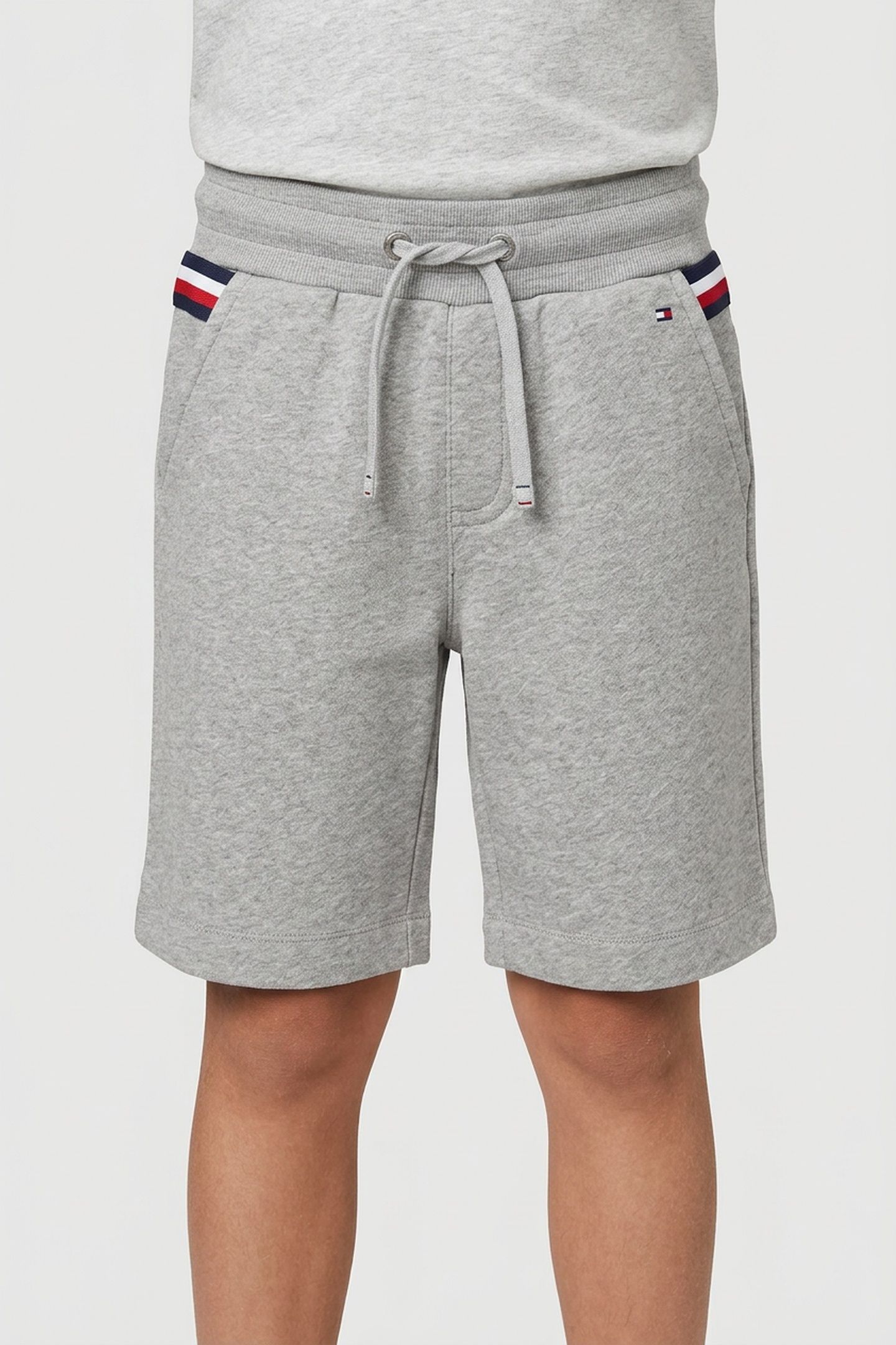 BOYS TOMMY SWEATSHORT LIGHT GREY HEATHER 1