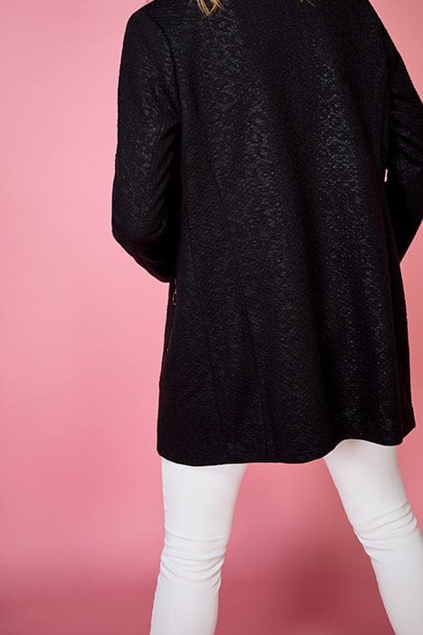 BLACK COAT 2