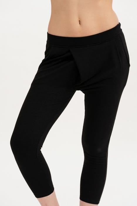 RUBY BLACK 2