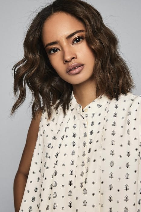 WILLOW OFF WHITE 4